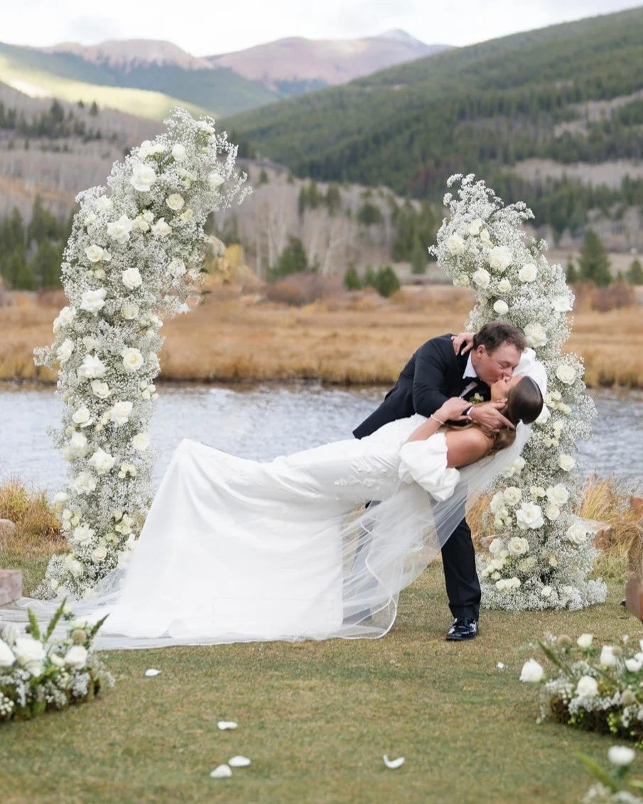 The Williams 🫶

Venue @camphaleweddings
Planning @pepperandjuneevents
Photographer @lepardimaging_
Hair @livshairbiz
Makeup @muamadelinecope
Florist @fourseasonscustomflorals

#weddingplanning #wedding #brideandgroom #bride #groom #weddingdress #col