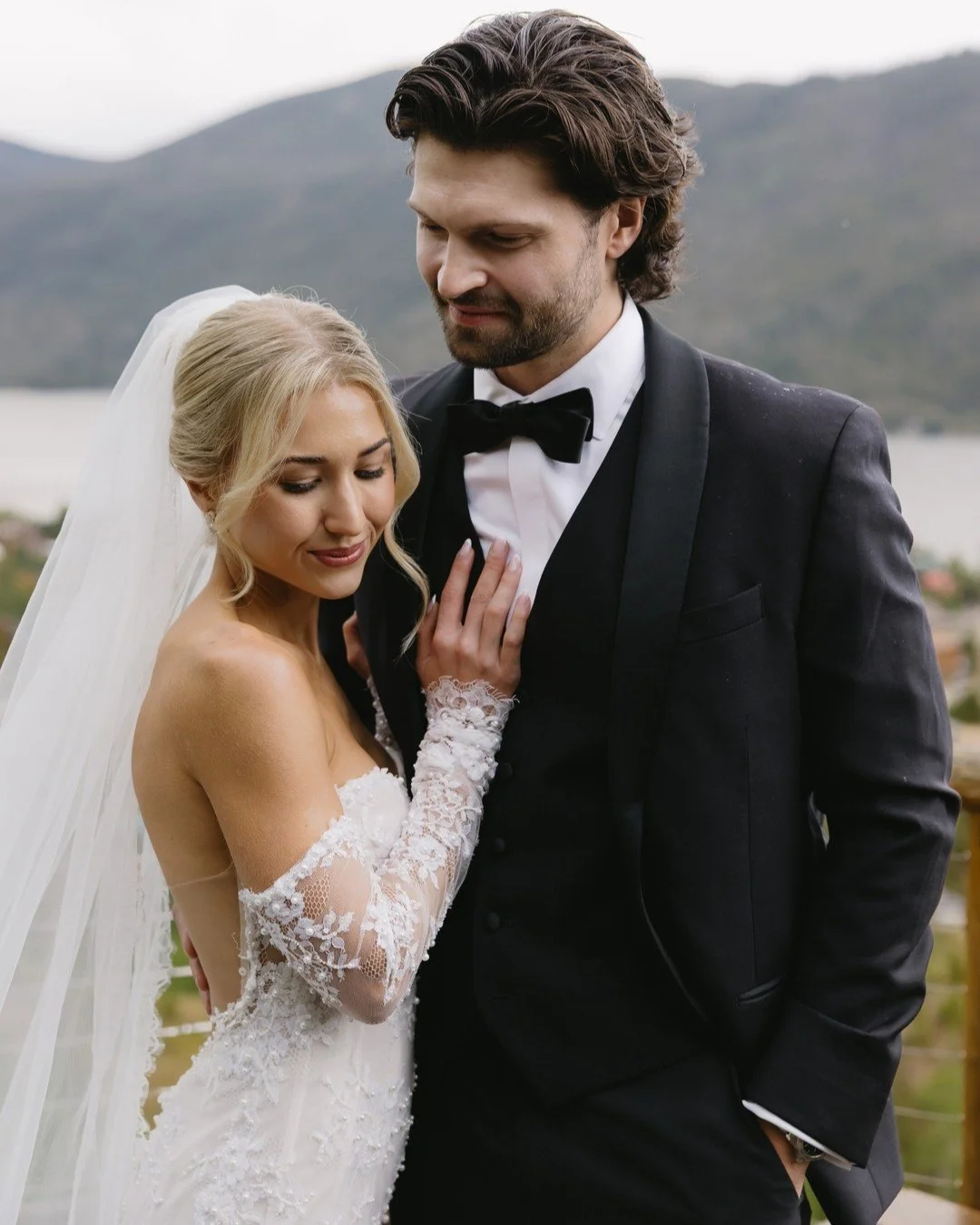 More from Nicolette and Tanners day 🤍

Venue @grandlakelodge
Photography @laurfernandezphoto
Coordination @pepperandjuneevents
Hair and Makeup @aeternumartistry

#weddingplanning #wedding #brideandgroom #bride #groom #weddingdress #coloradoweddingpl