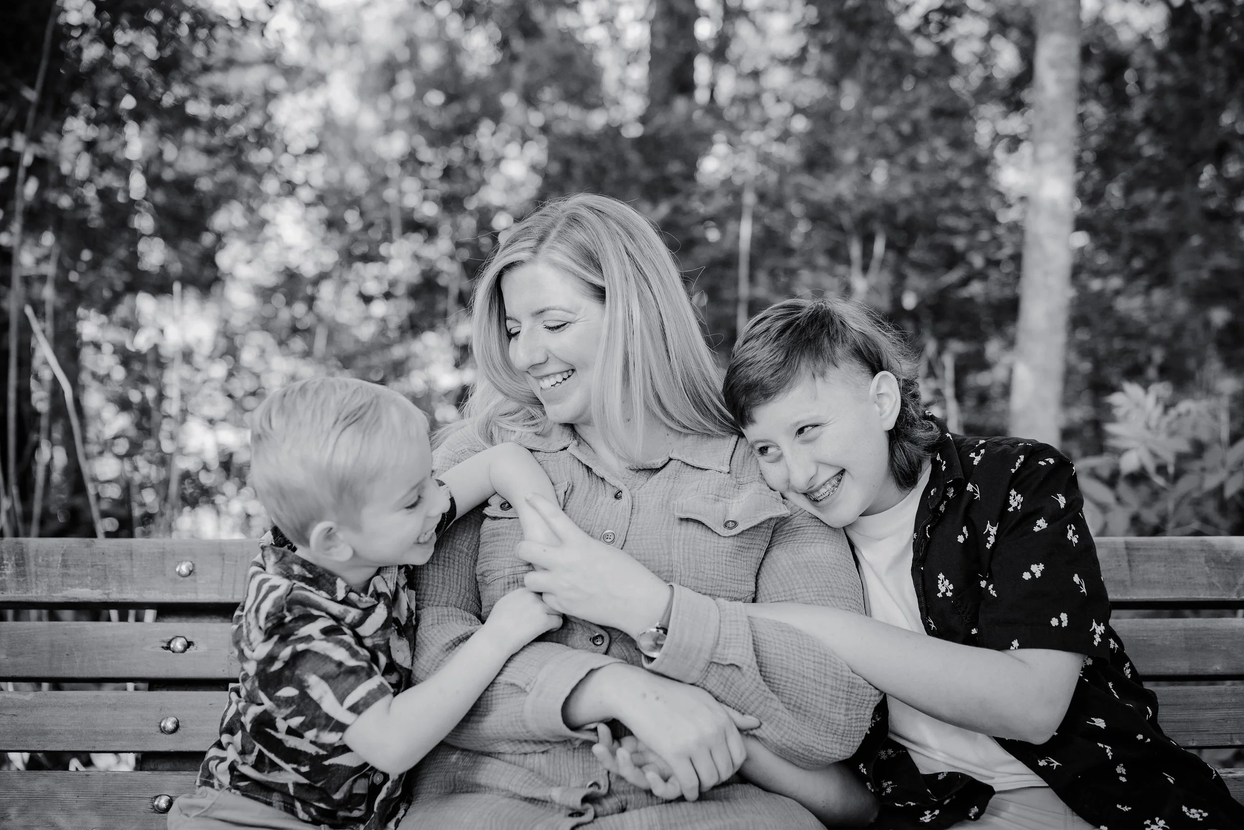 Beautiful family photos taken in Houston's scenic locations capture the joy of family bonds.