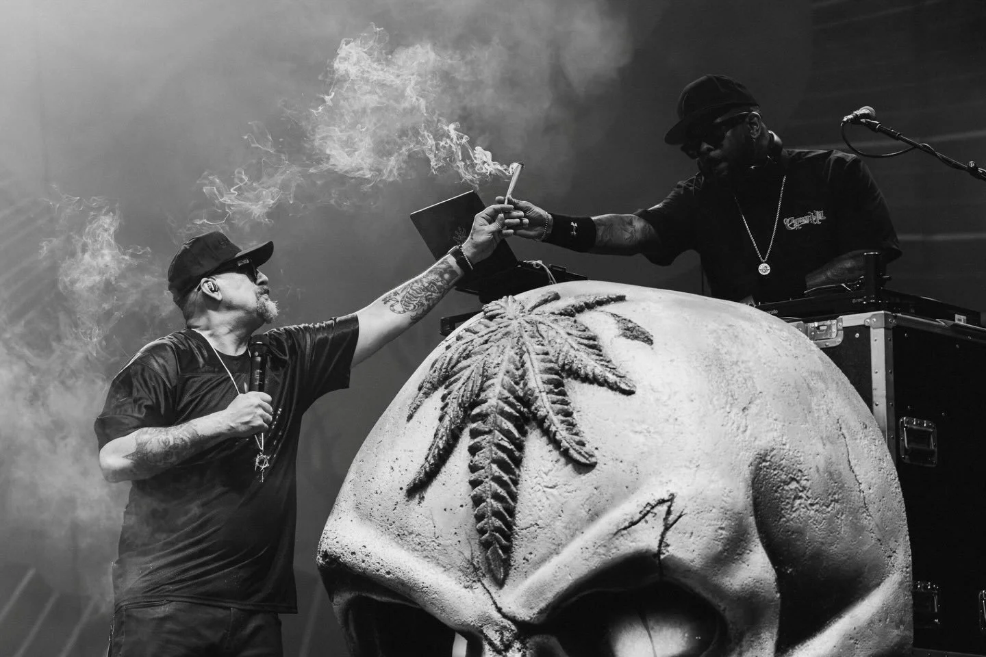 Cypress Hill took everyone to the moon on a quiet Tuesday night in South Deerfield 

@treehousemusicandevents 
@cypresshill