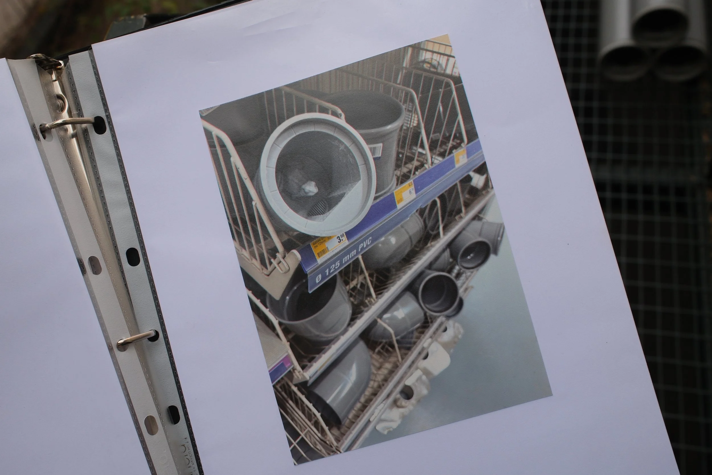 Rodrigo Red Sandoval Hydra PVC construction materials reference, Croma