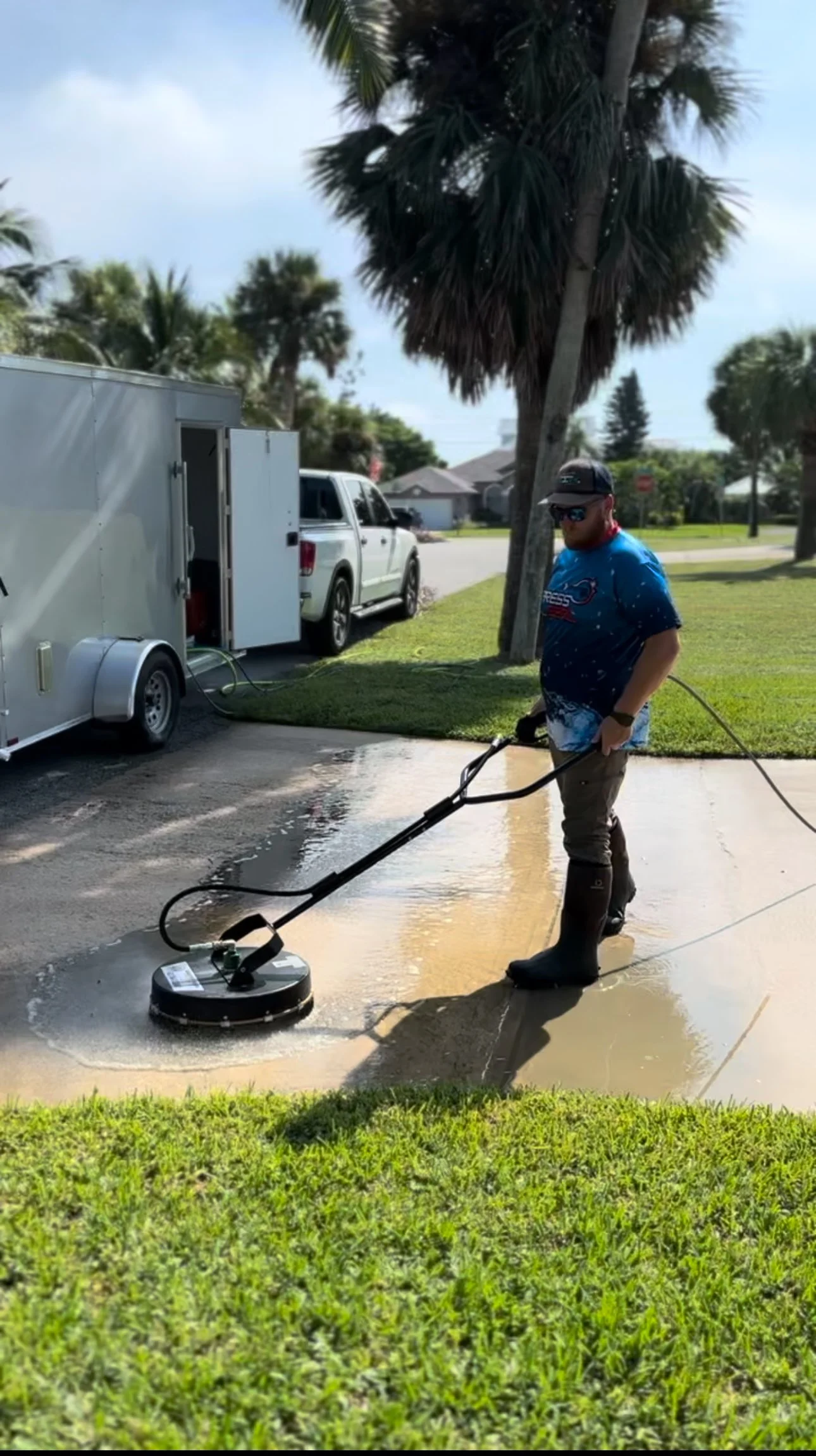 Pressure Washing Palm Bay, Vero Beach, Rockledge, Malabar, Grant-Valkaria, Melbourne Florida, and surrounding Brevard and Indian River County Areas