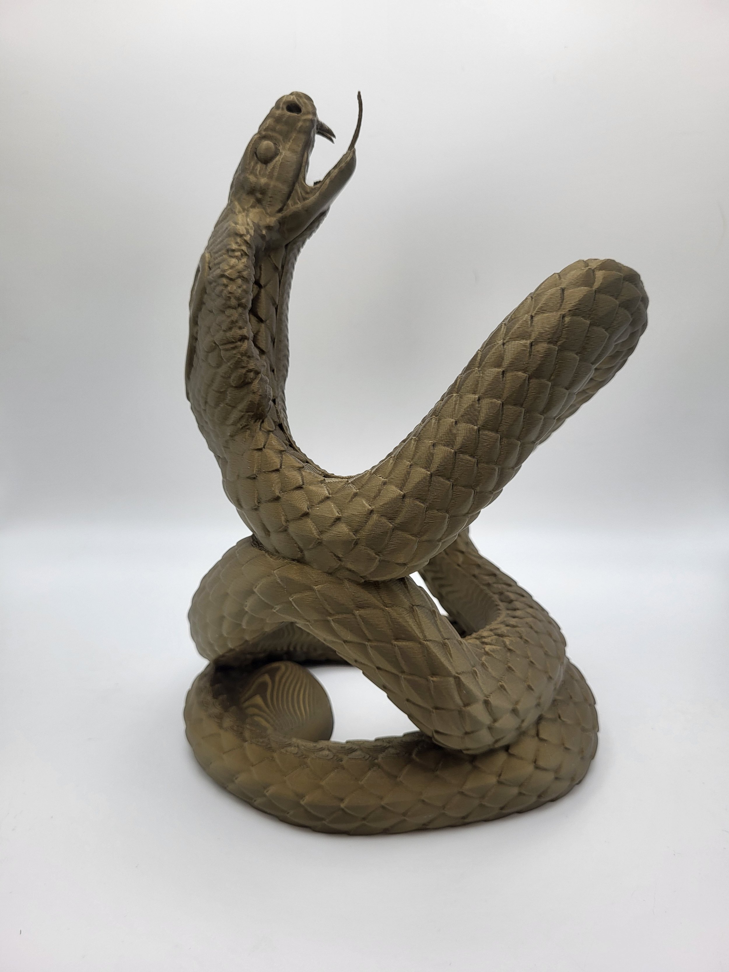 Cobra Wine Holder 1.jpg