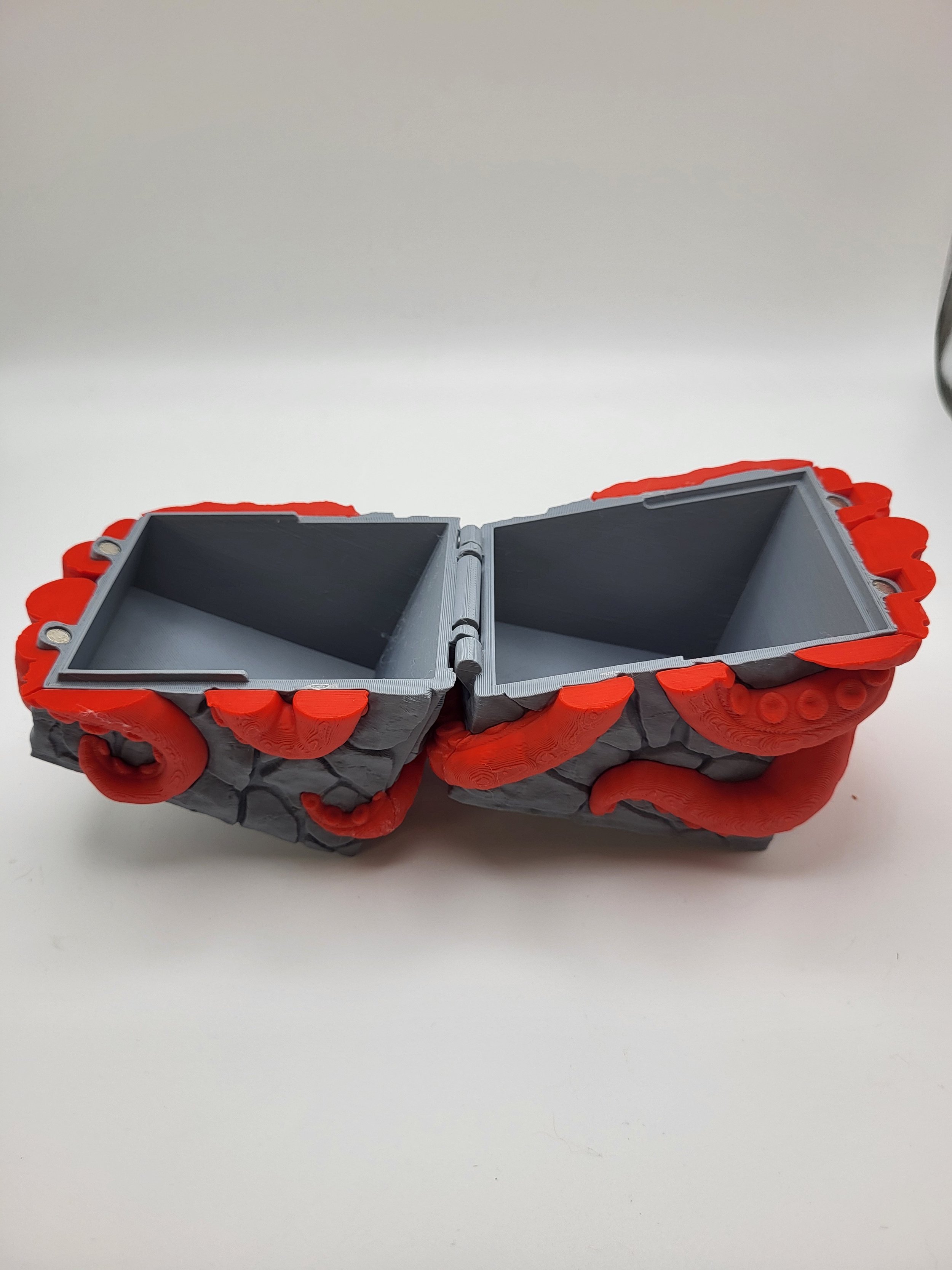 Chtulu Card Deck Holder 2.jpg
