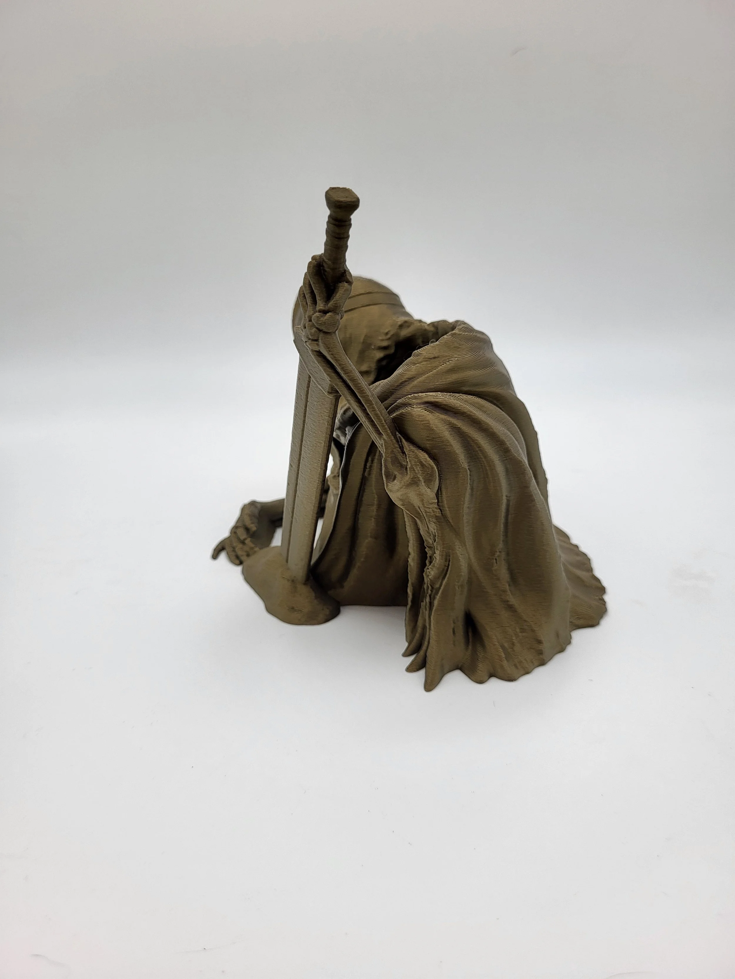 Fallen Knight Mini Dice Tower 2.jpg