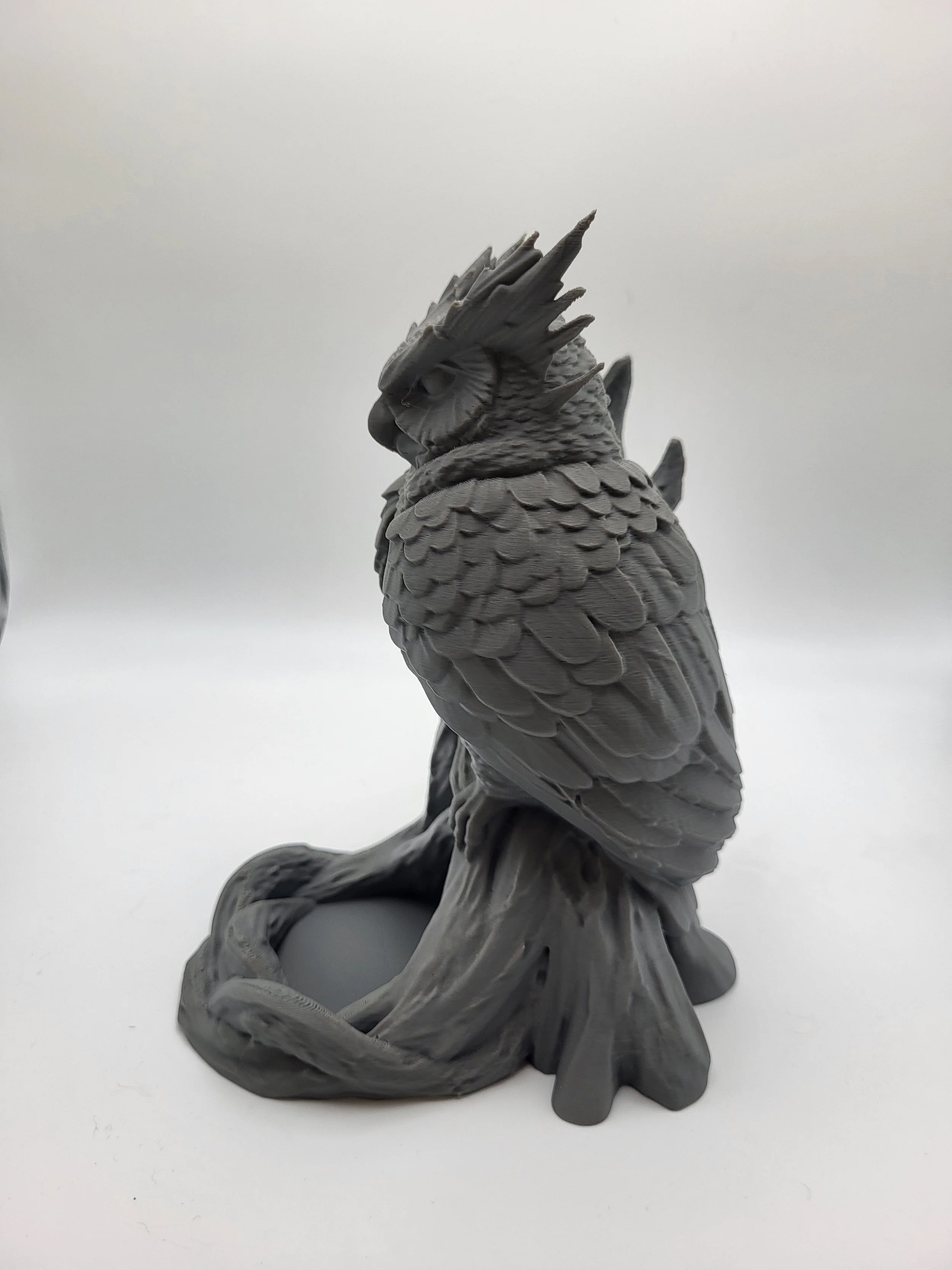 Owl Dice Tower 4.jpg
