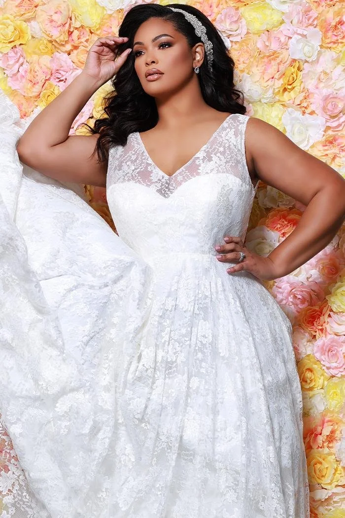 Size 38-IRIS-Ivory — Bridal Chateau