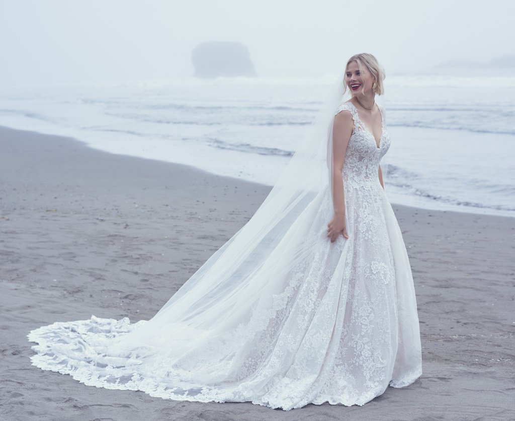 Large - Sottero-and-Midgley-Kiernan-A-Line-Wedding-Gown-22SC581A01-Alt4-BLS-uncropped.jpg