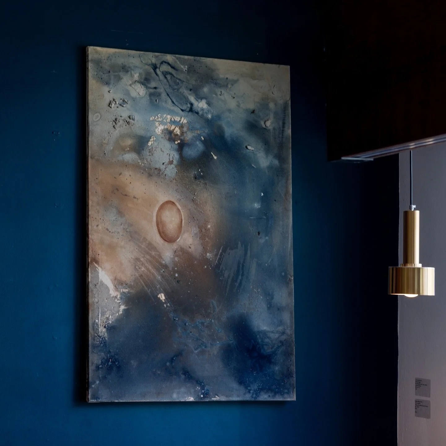 ~ another part of the cosmic egg series~ 

Cosmic egg #3 
Indigo, foraged hawthorn dye and sussex clay on canvas,
82 x 127cm

photographed by @bgmfoto2 and displayed in Phoenix Art Space