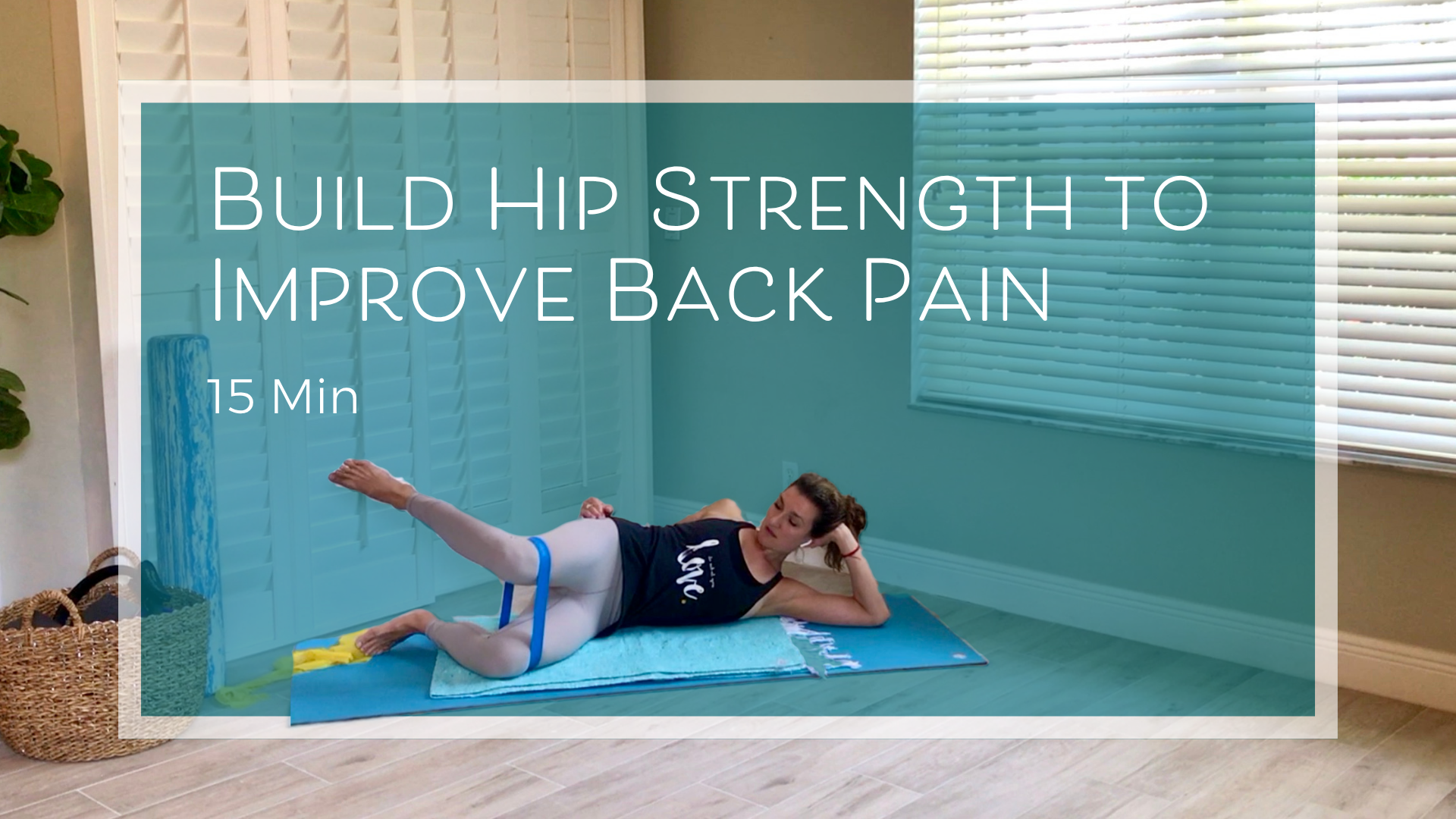 15 minute Pilates Glute strength workout with a resistance band with Lisa Harvey