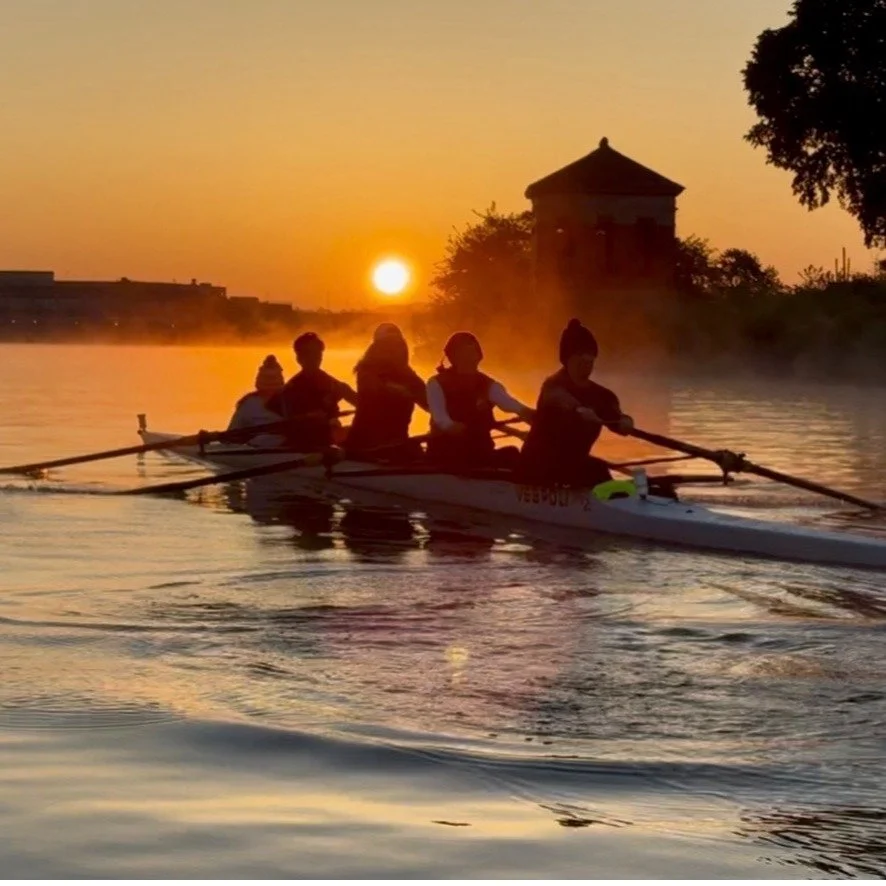 There are a million reasons to row. Some mornings, sunrises like this top the list.

📸 Competitive Sweep Coach @ebratichko