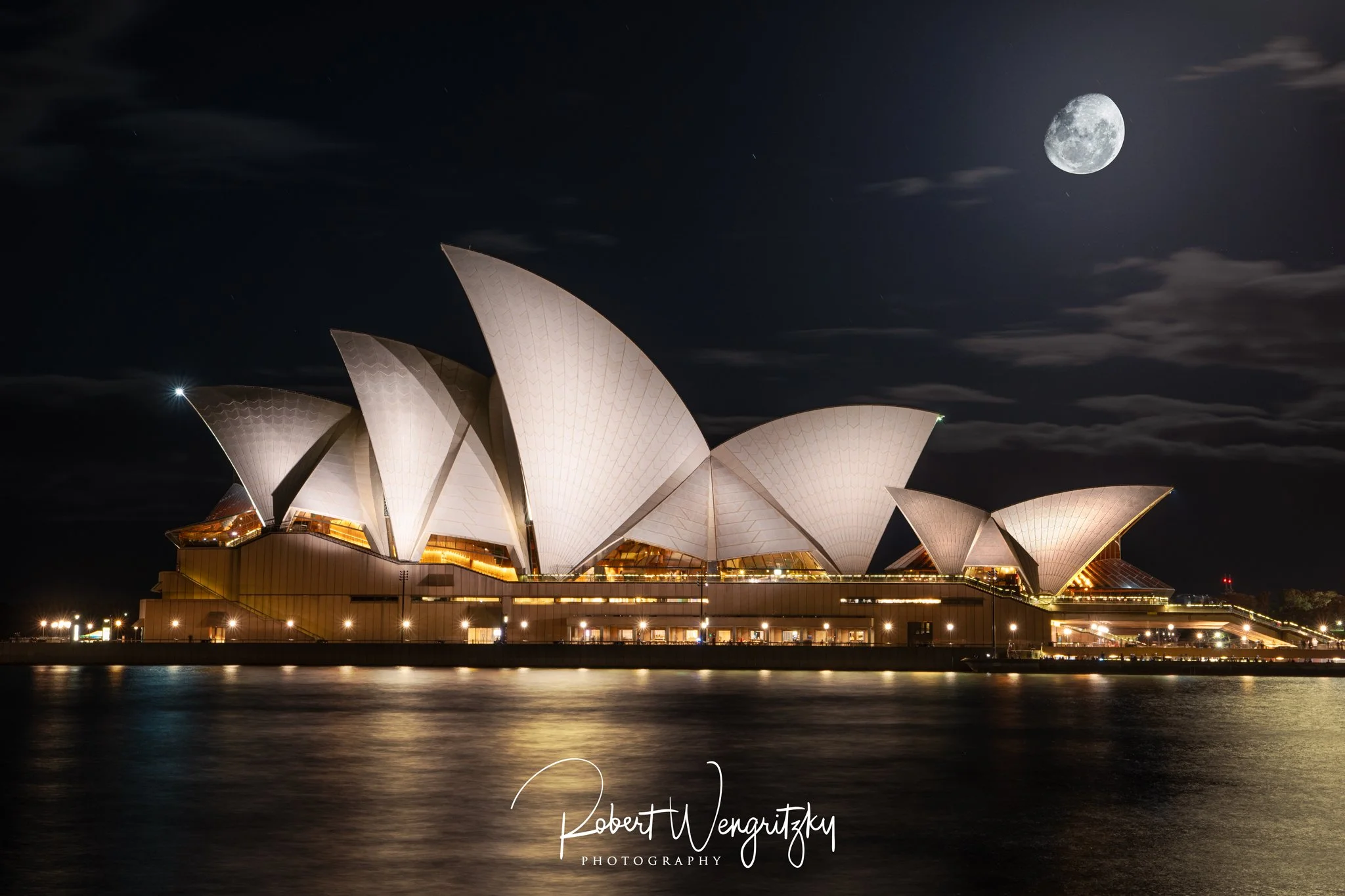 sydney-moonrise-web.jpg