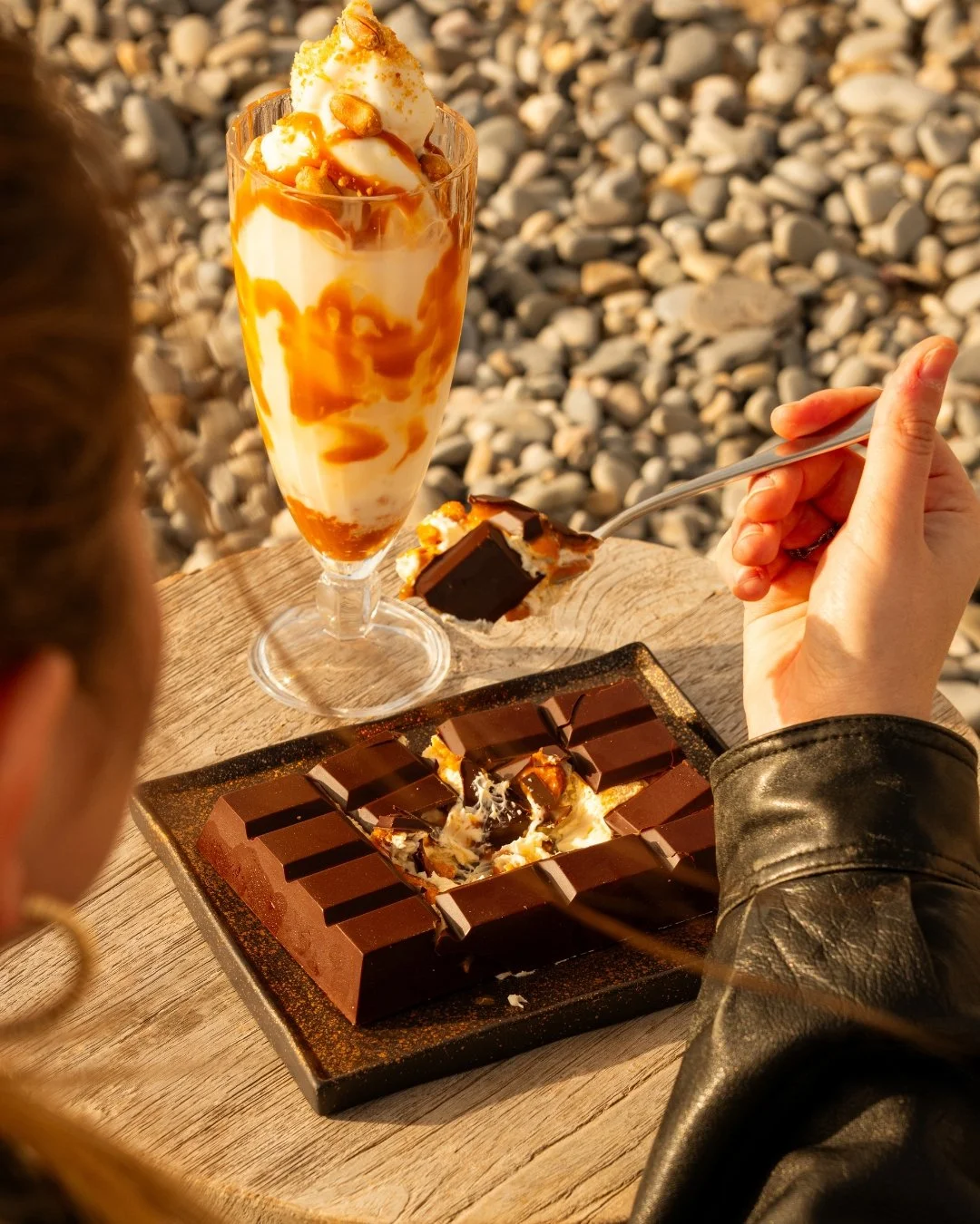 La douceur du chocolat.

&mdash;&mdash;
🍽️ Bocca Mar
💙 Dolce Vita sur la prom
🕑 La plage ouvre de 9h00 &agrave; 17h30, suivant les conditions m&eacute;t&eacute;os
📍15 Promenade des Anglais, 06300, Nice
#beachclub #boccamar #southoffrance #restaur