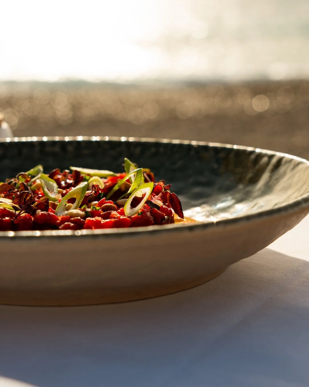 C&rsquo;est le go&ucirc;t des vacances, de la brise marine et des d&eacute;jeuners qui n'en finissent plus. ☀

&mdash;&mdash;

🍽️ Bocca Mar
💙 Dolce Vita sur la prom
🕑 La plage ouvre de 9h00 &agrave; 17h30, suivant les conditions m&eacute;t&eacute;