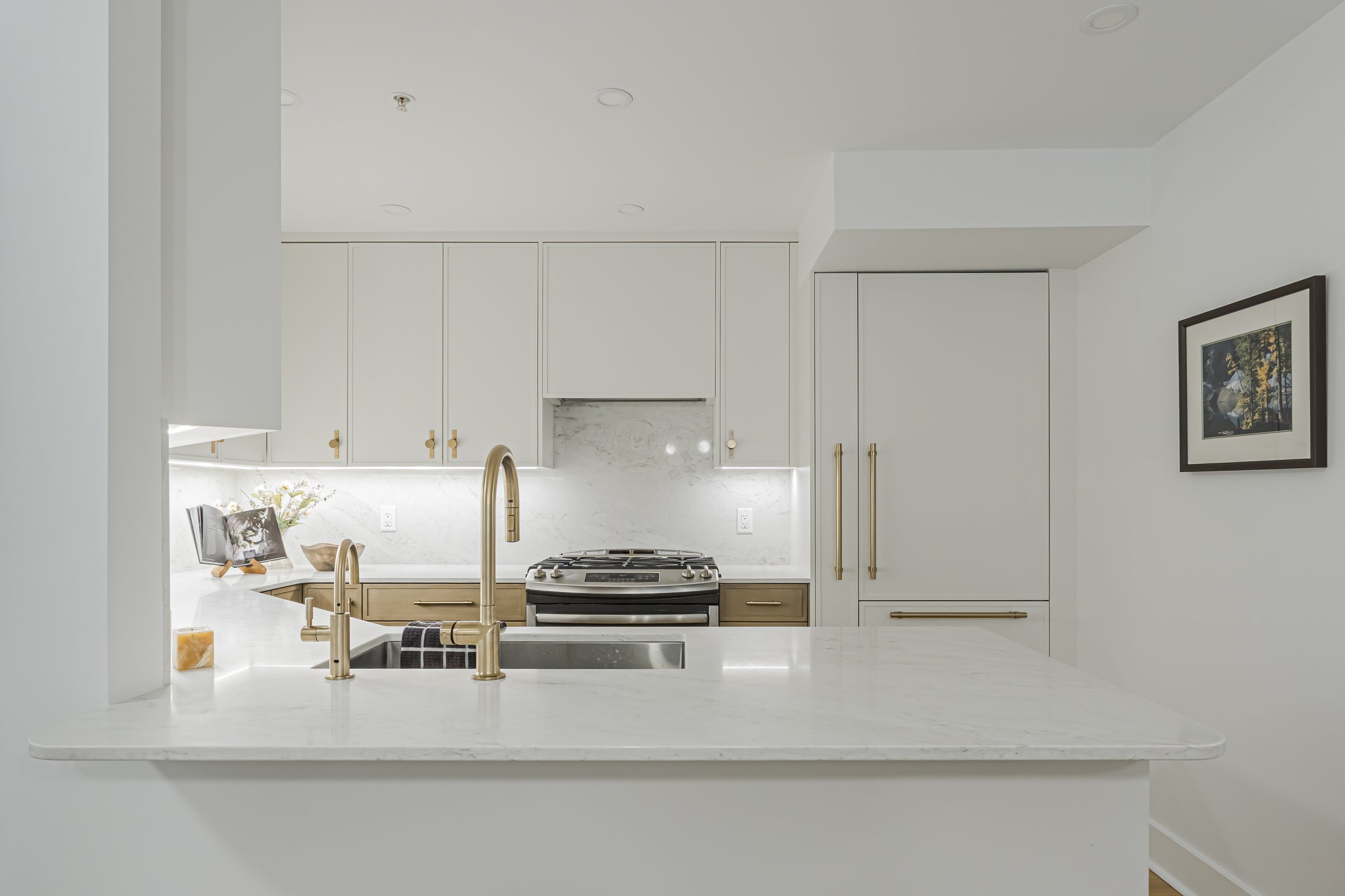 CSP_Abode_130 W 16th Ave_HiRes-1315.jpg