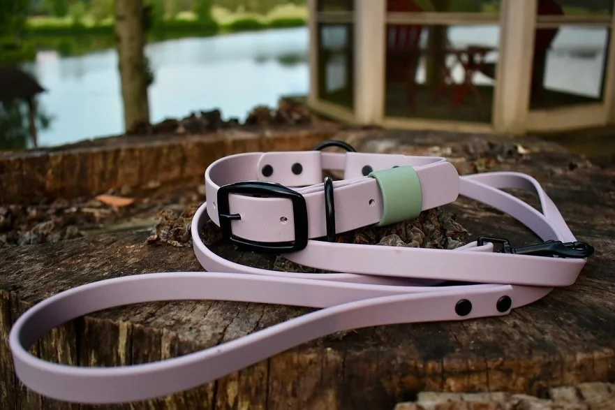 Hiiiii! It&rsquo;s been a minute, hope everyone is enjoying their Summer so far! We are excited to show you what we&rsquo;ve been up to&hellip;

5️⃣new colors and styles with matching 6ft leads! 

➡️This new line is a upgraded, with a more custom fit