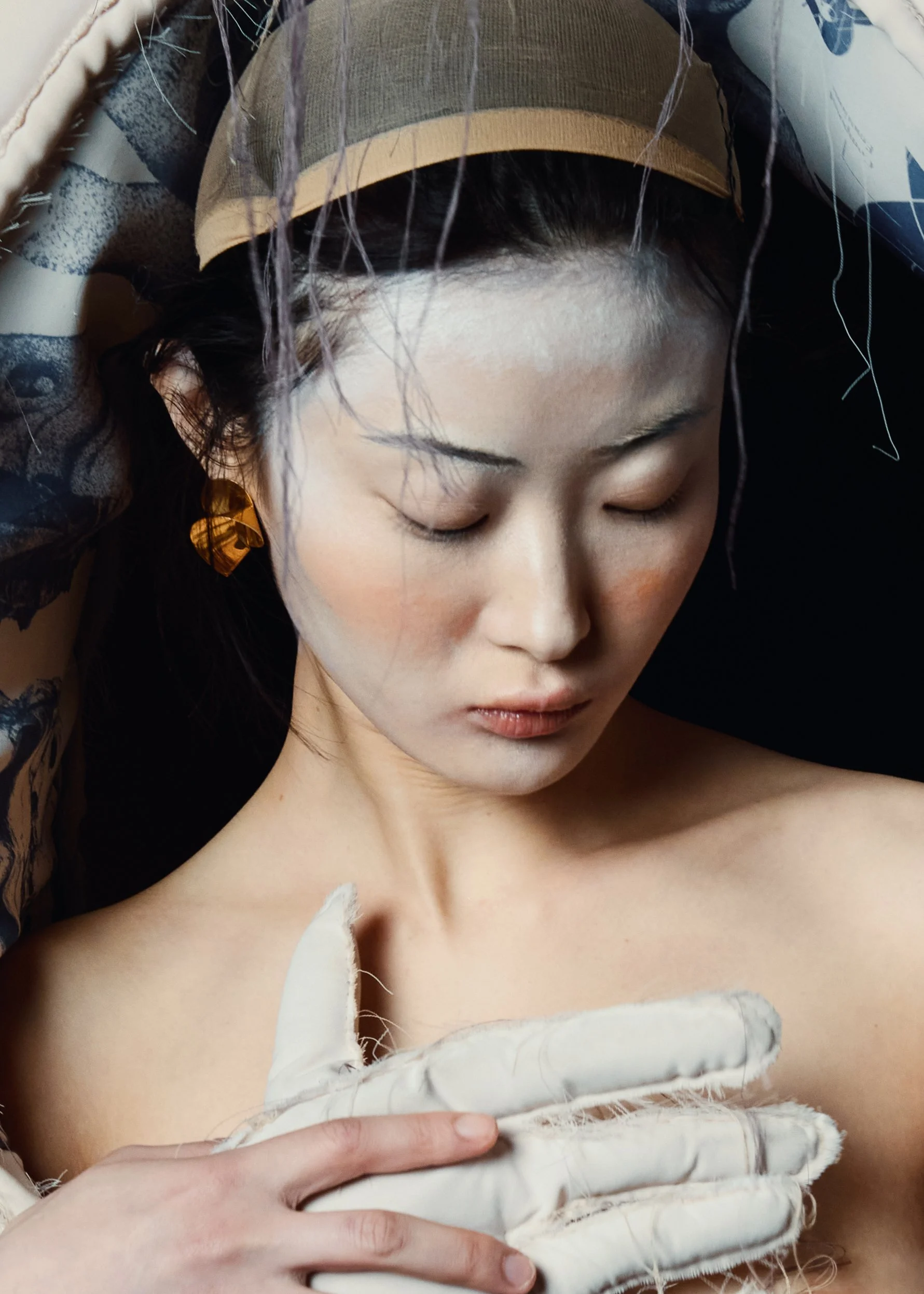 Anica_Buckson_Rachel_Thalia_LadyGunn Magazine_40.jpg