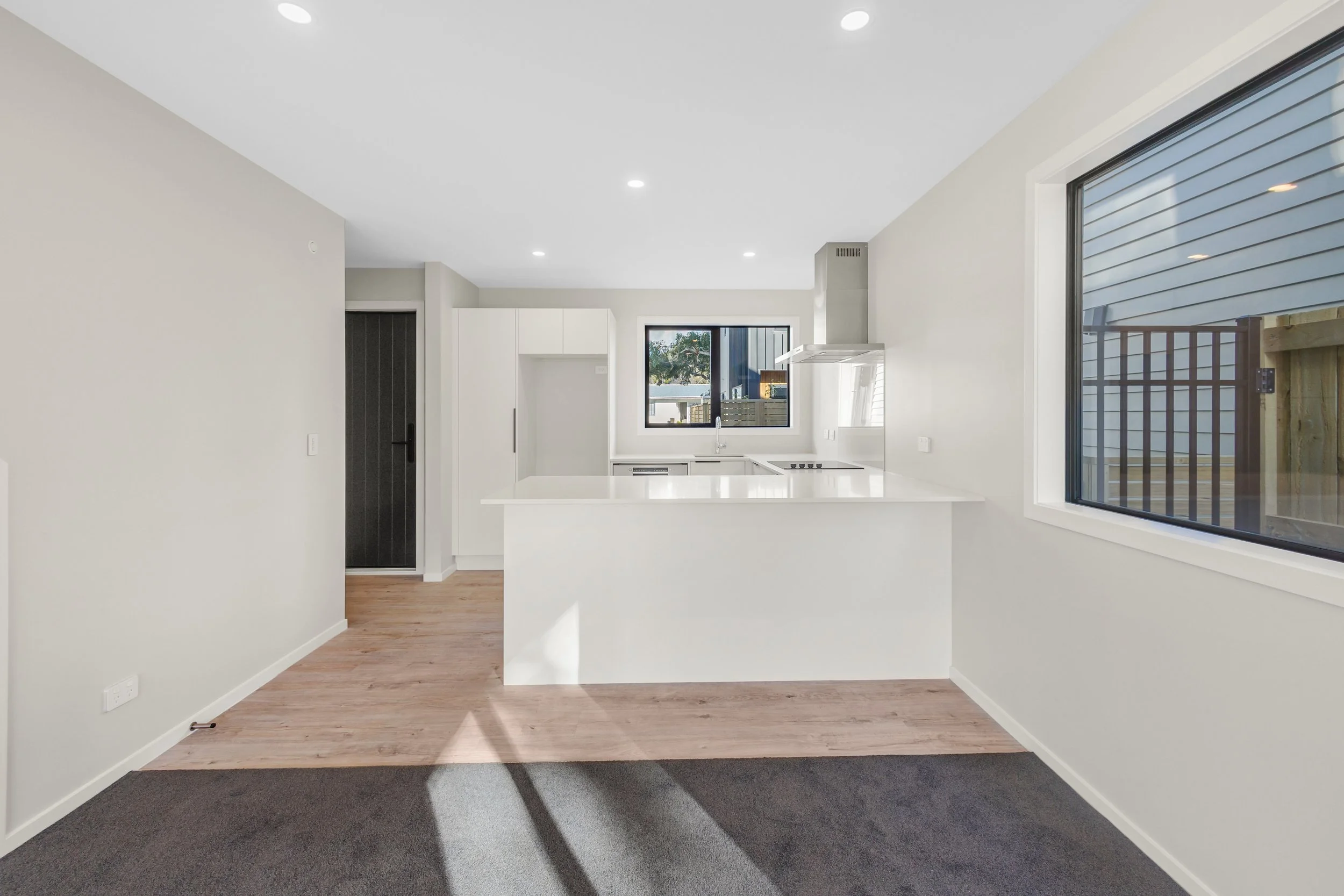 Lake Manapouri Built at Bathurst Street