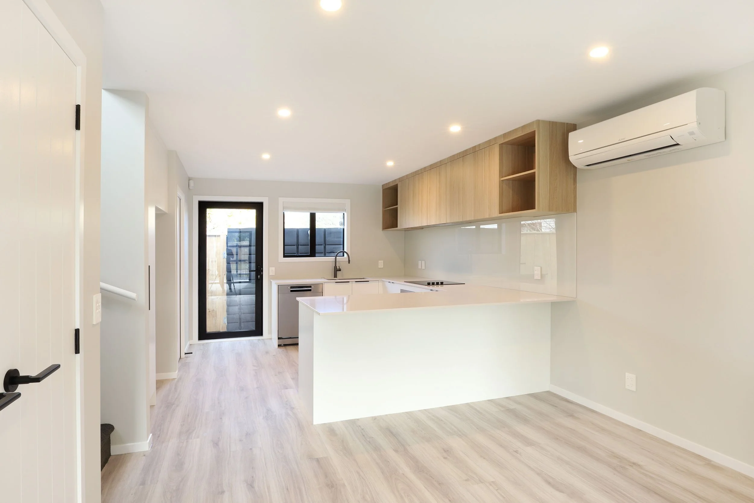 Lake Ellesmere Built at Faulke Avenue