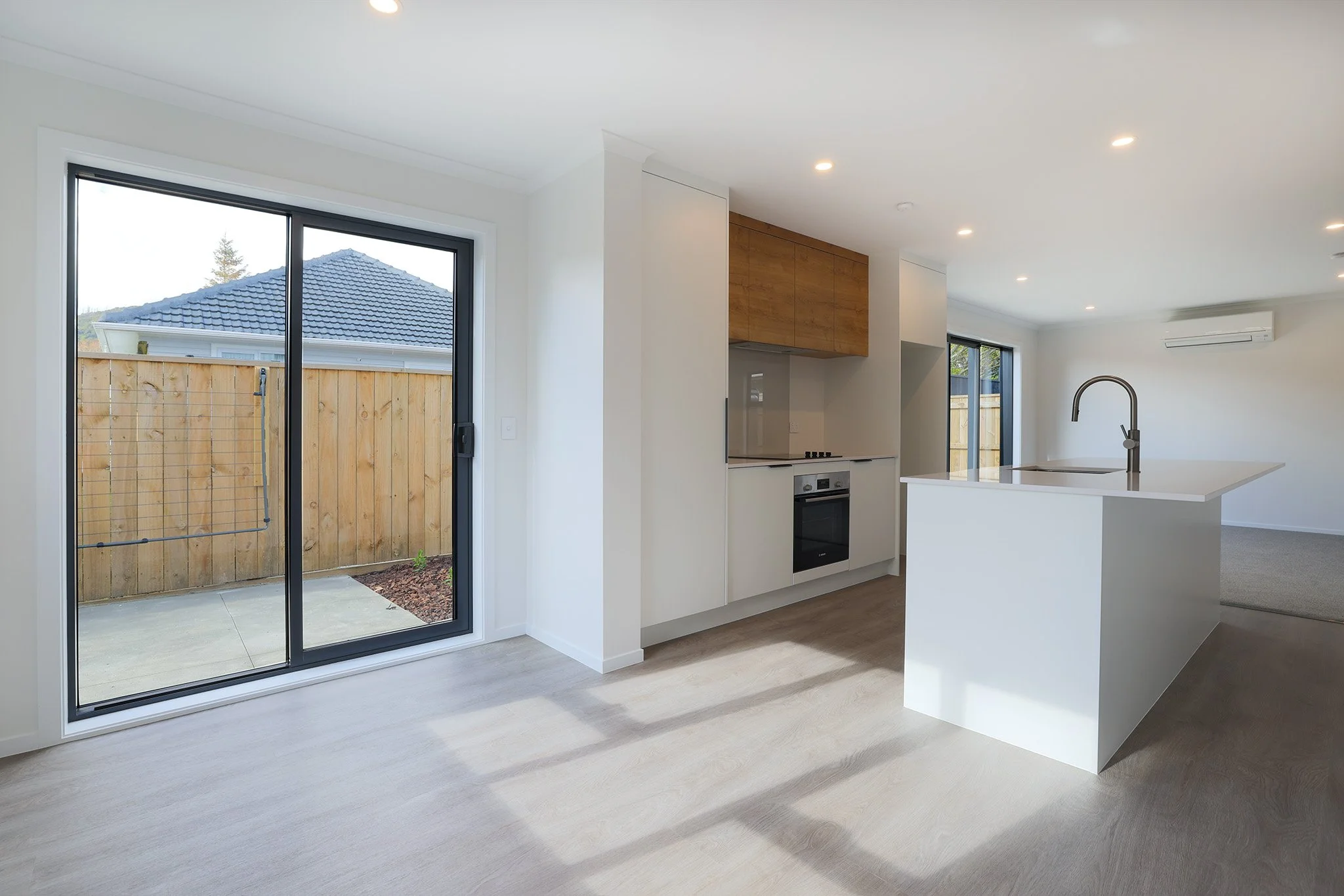 Rarangi Beach Built at 994d Taita Drive