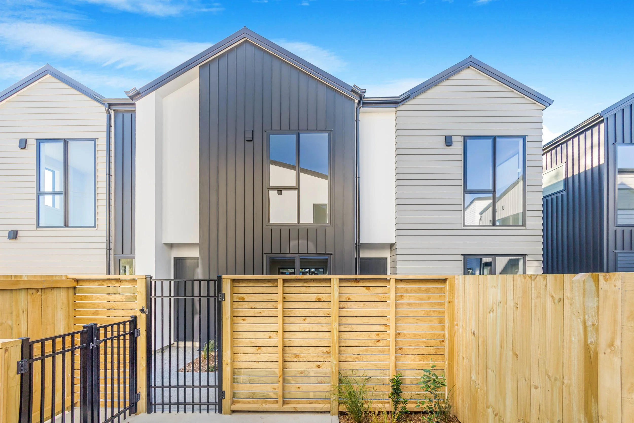 Lake Te Anau Built at Bathurst Street