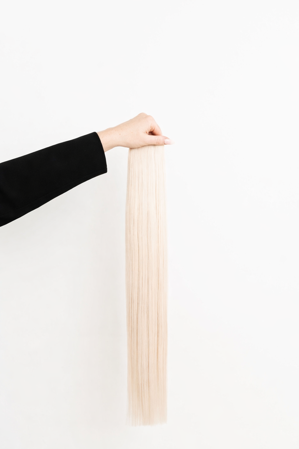 Premium microweft professional hair extension for hair stylists