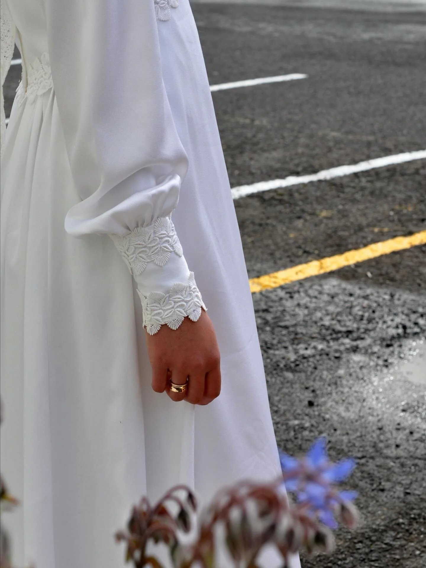 Op shop bride 🤍