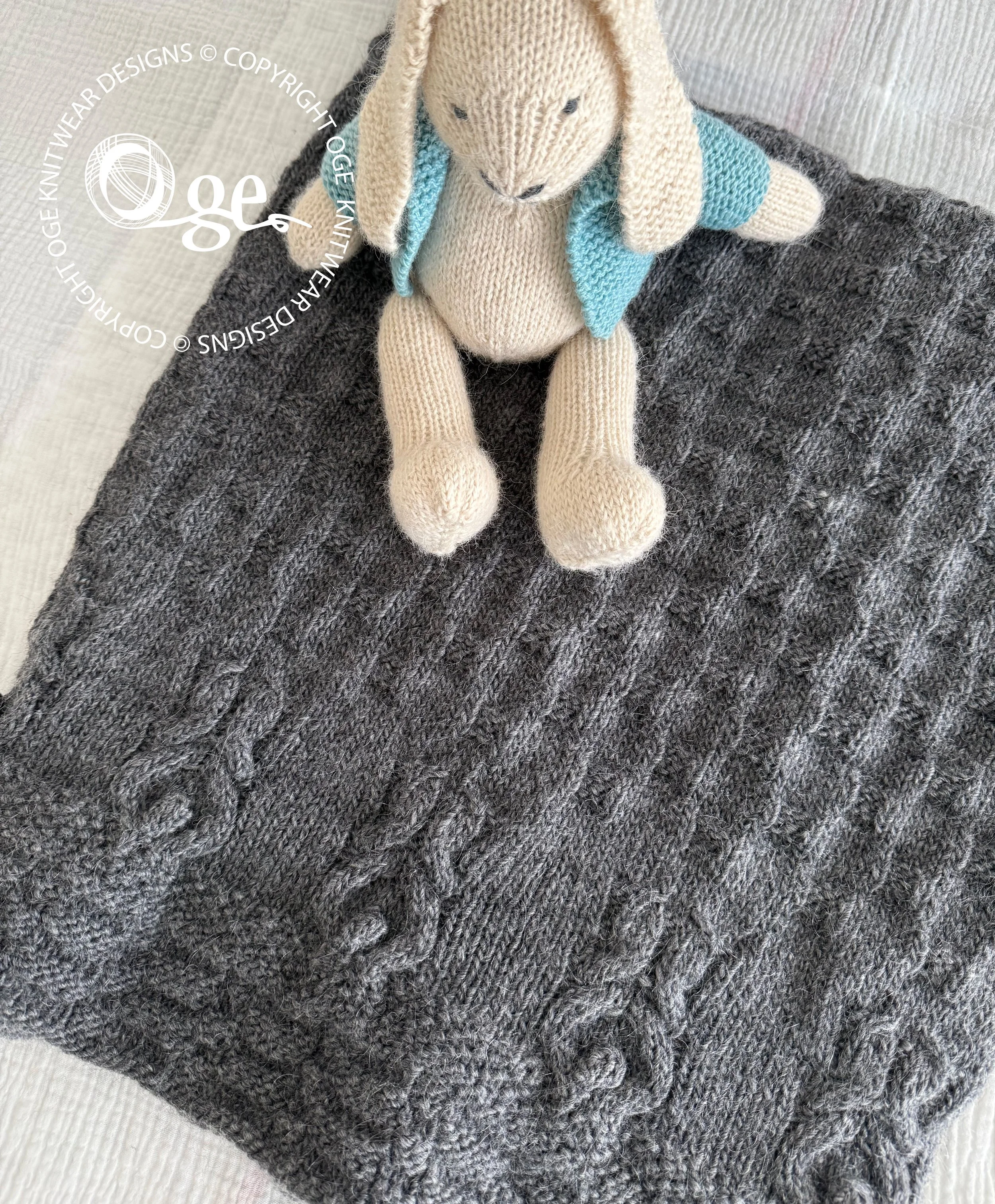 KNITTING PATTERN -- Bunny Blanket - P304
