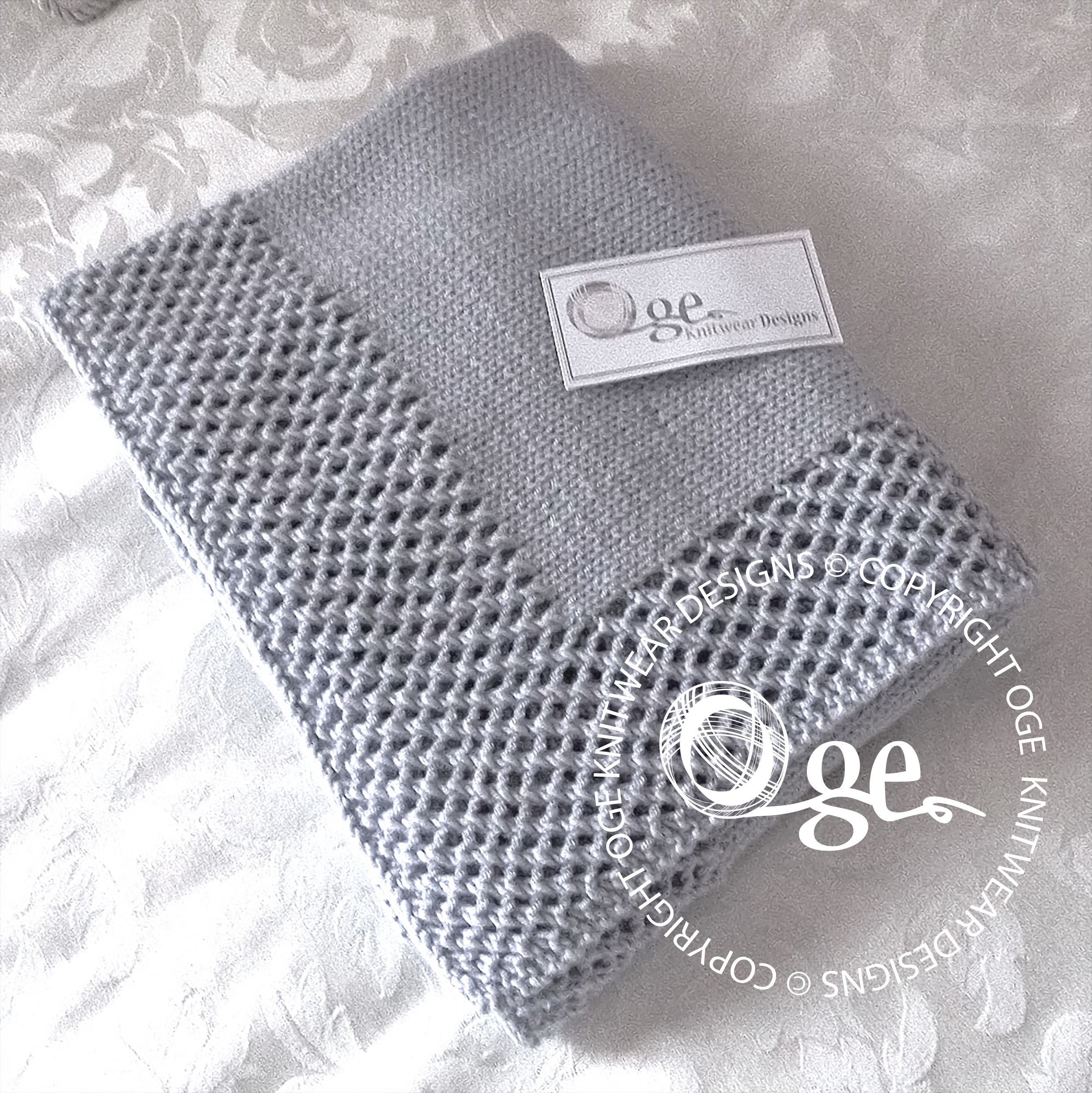 KNITTING PATTERN -- Simple, Elegant baby blanket, with two versions - P076
