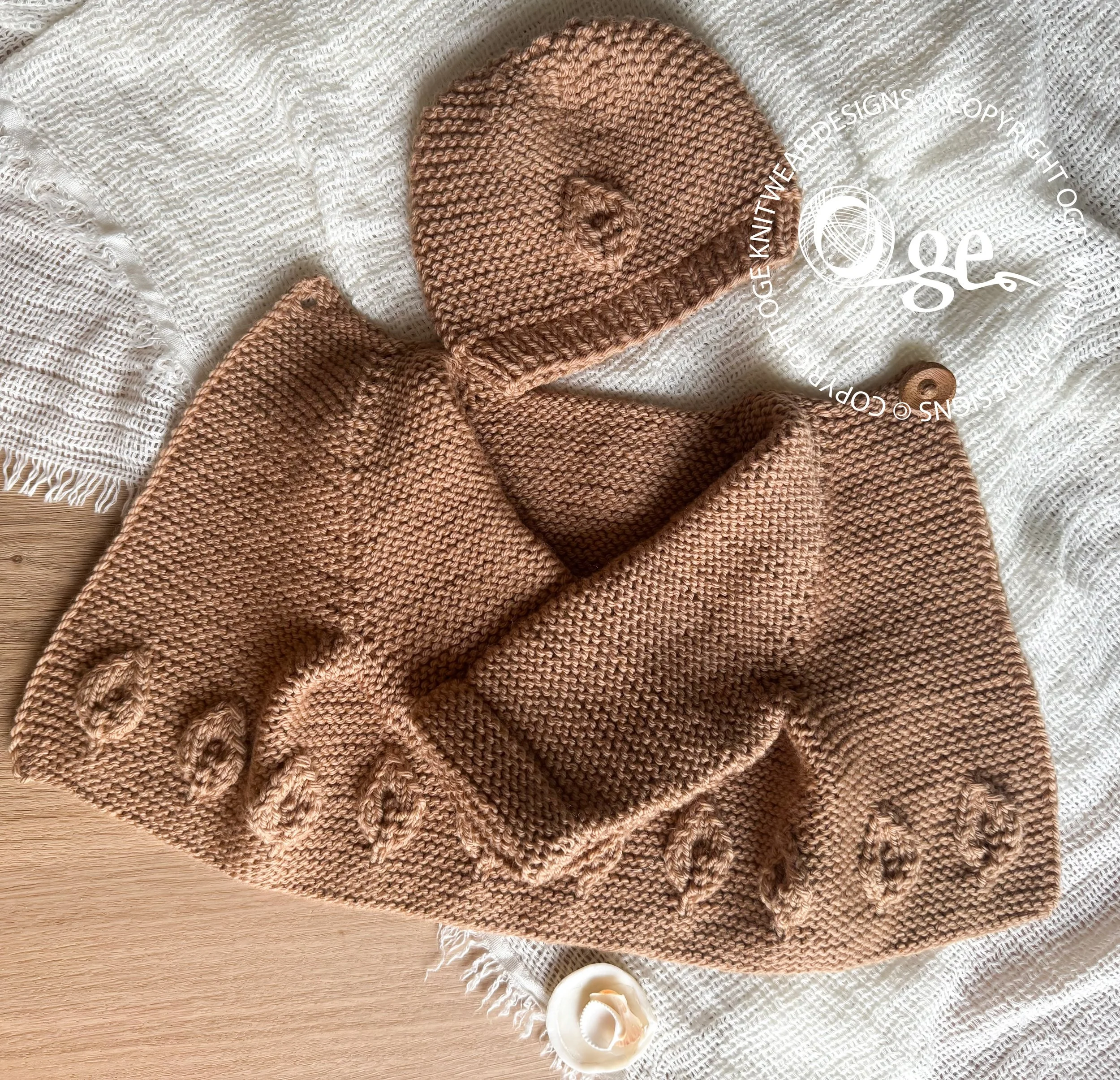 KNITTING PATTERN -Amber Fall Cardigan - P307