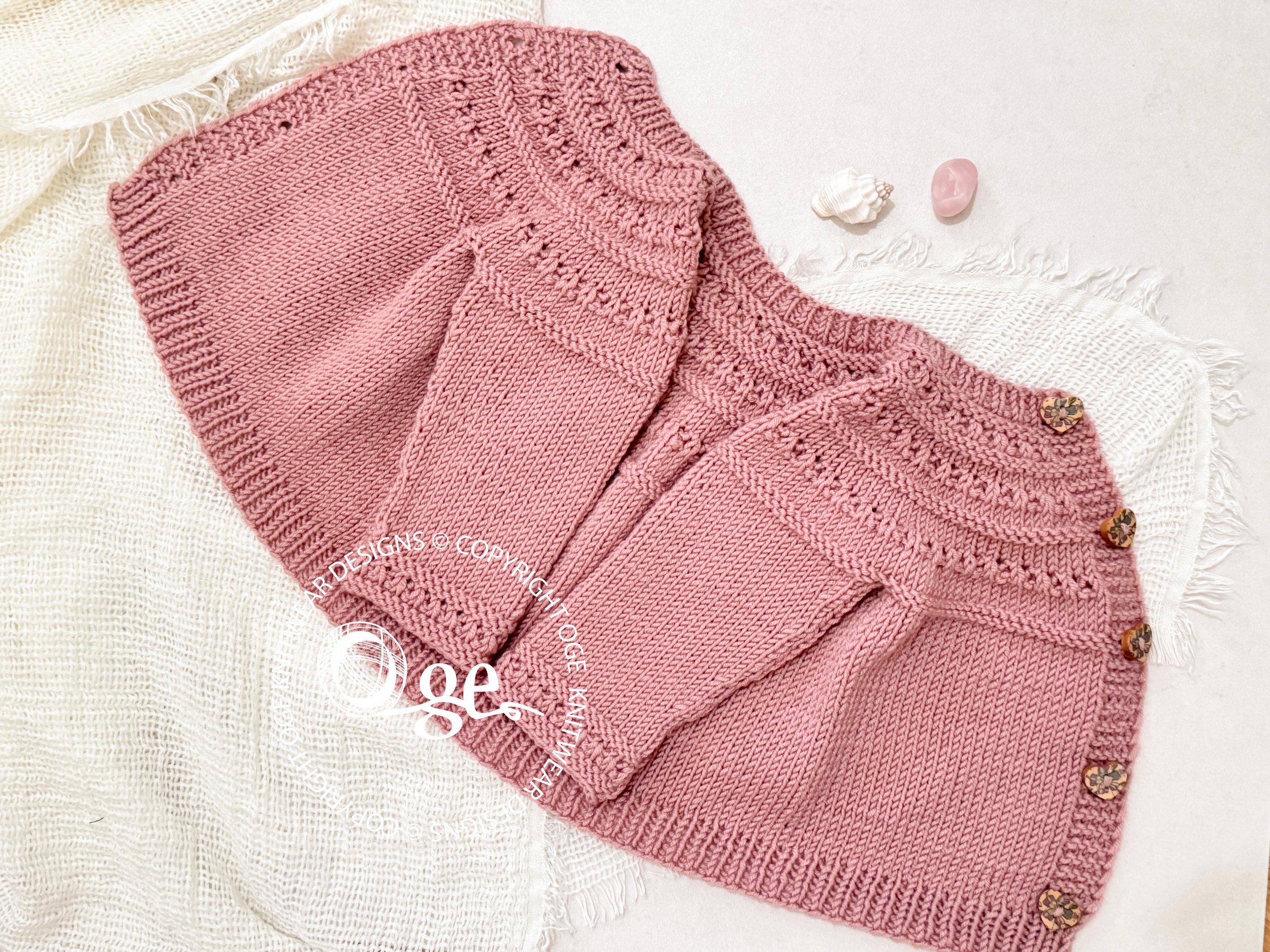KNITTING PATTERN -- Luna Cardigan - P277