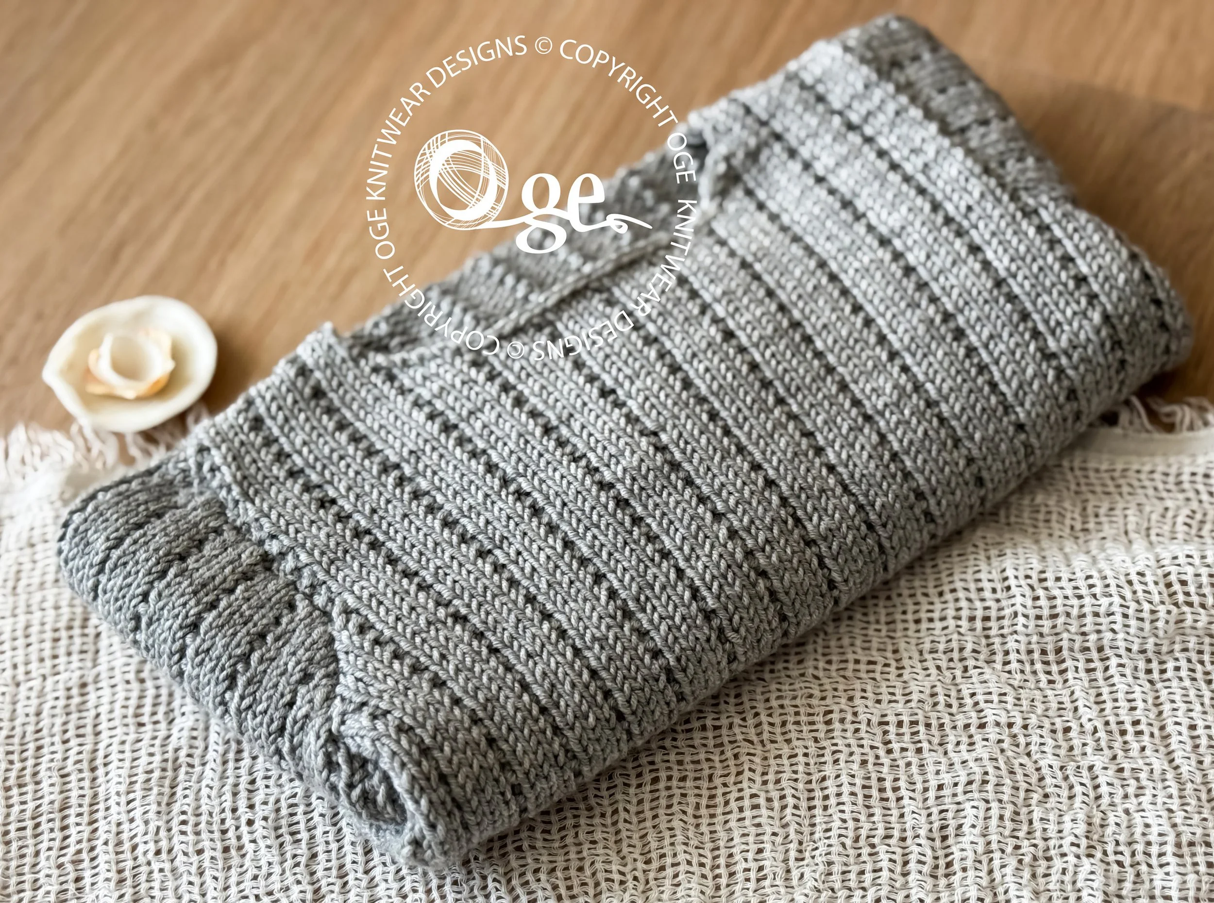 KNITTING PATTERN -- Shabby chick weekender - P049