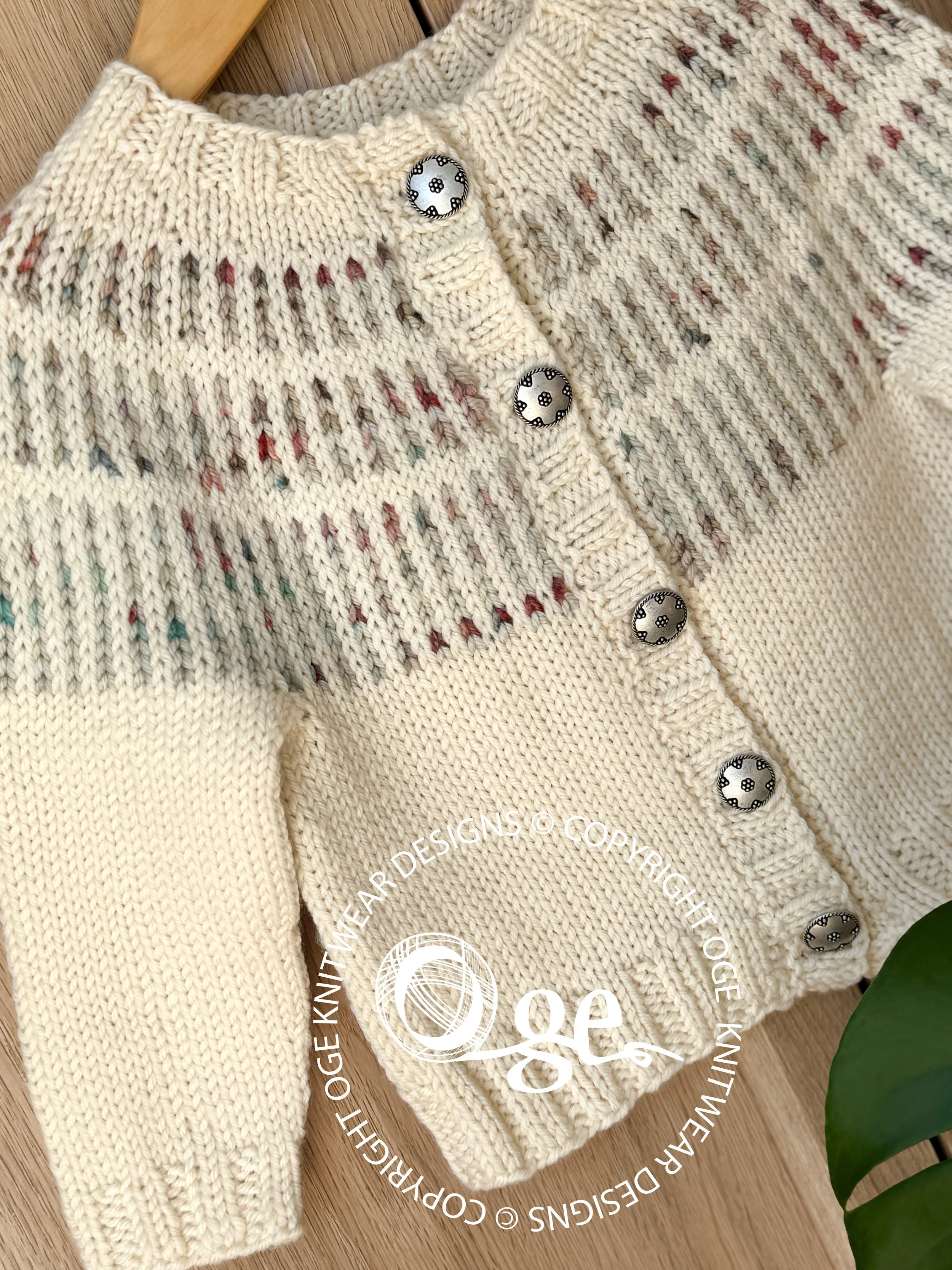 KNITTING PATTERN -- Lillesand Sweater - P155