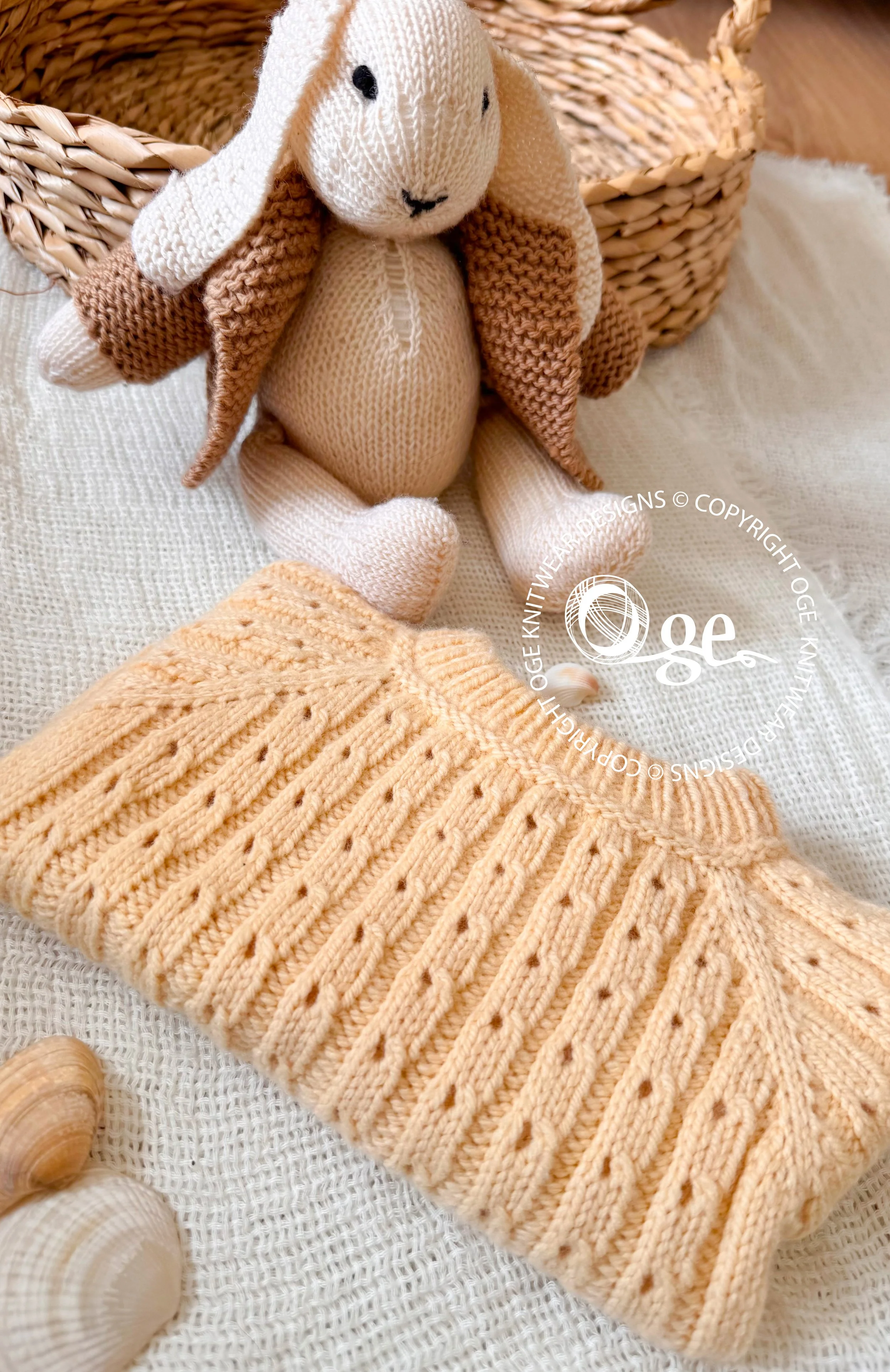 KNITTING PATTERN -- Lucania Sweater - P298