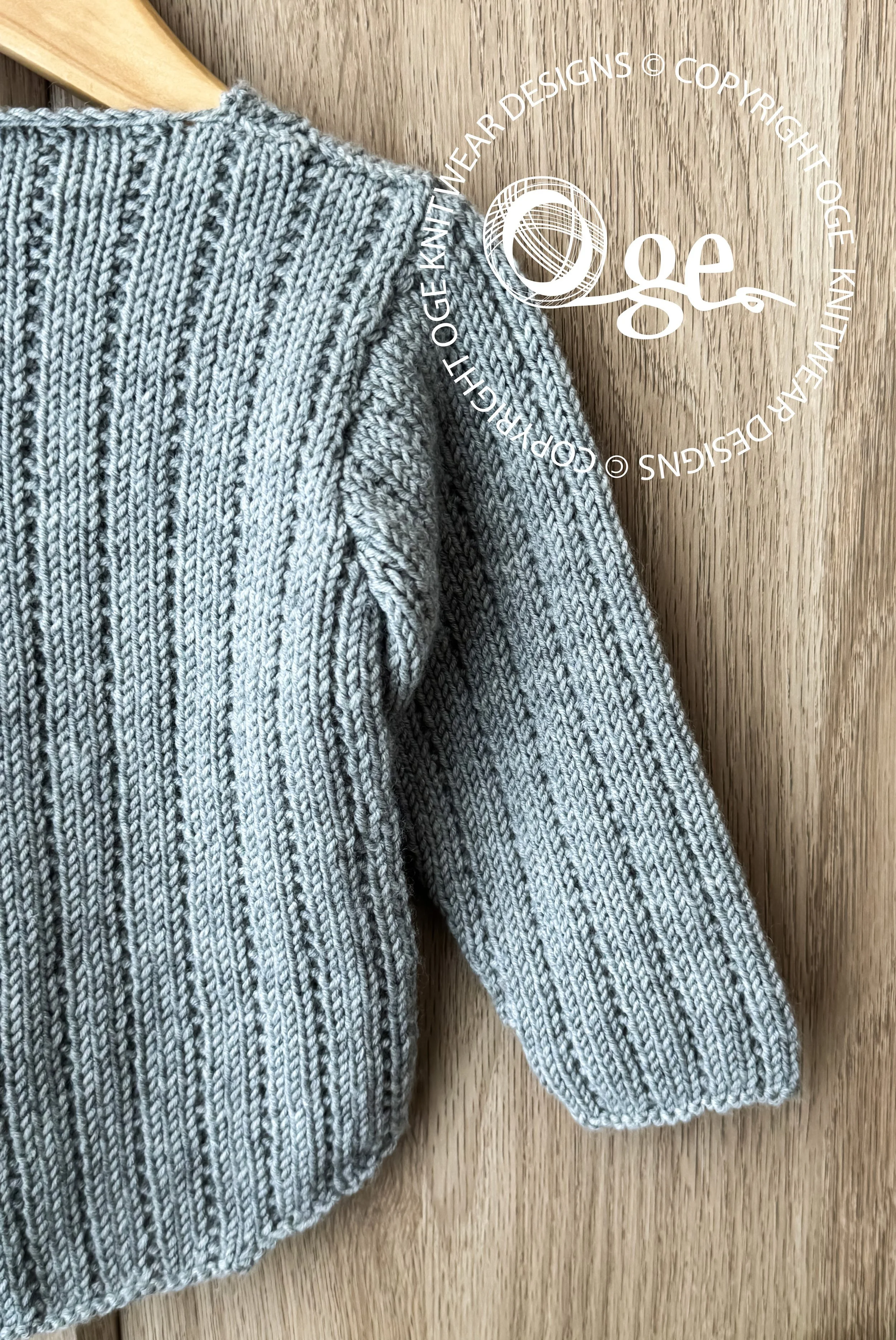 KNITTING PATTERN -- Shabby chick weekender - P049