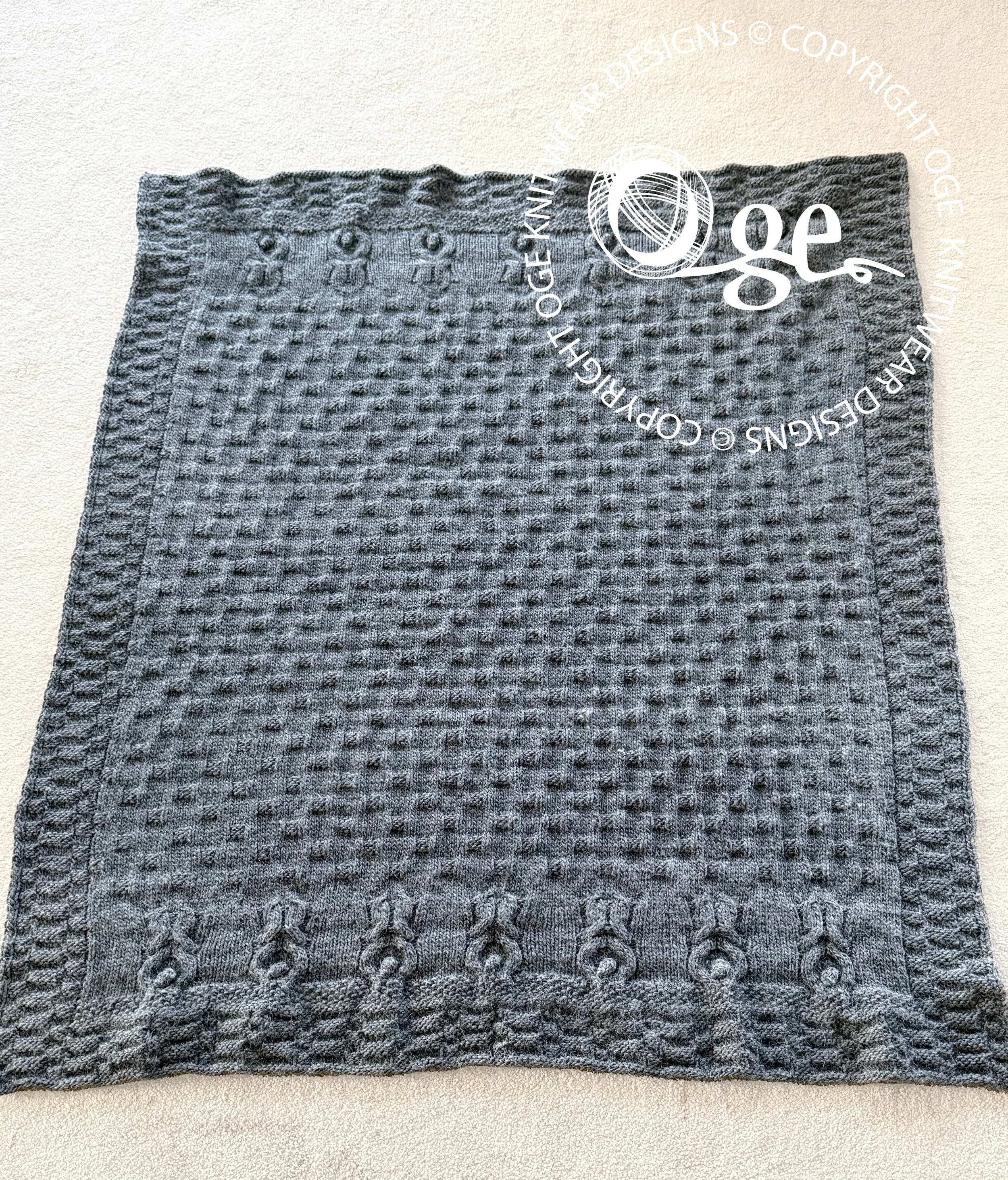 KNITTING PATTERN -- Bunny Blanket - P304