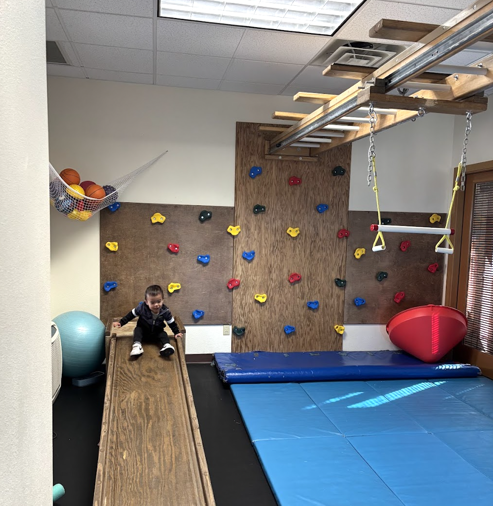 Starting the Year with Support: A Parent’s Guide to Santa Fe Therapy Associates