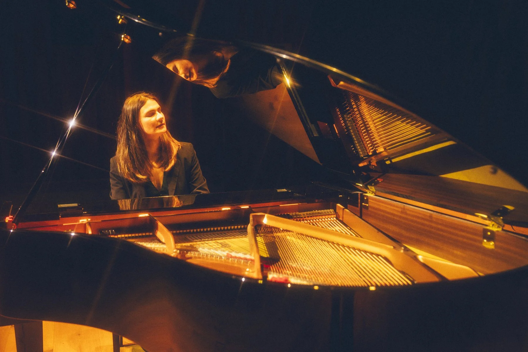 Kym Dillon_0043 - cred. Lucinda Goodwin 2mb.jpeg