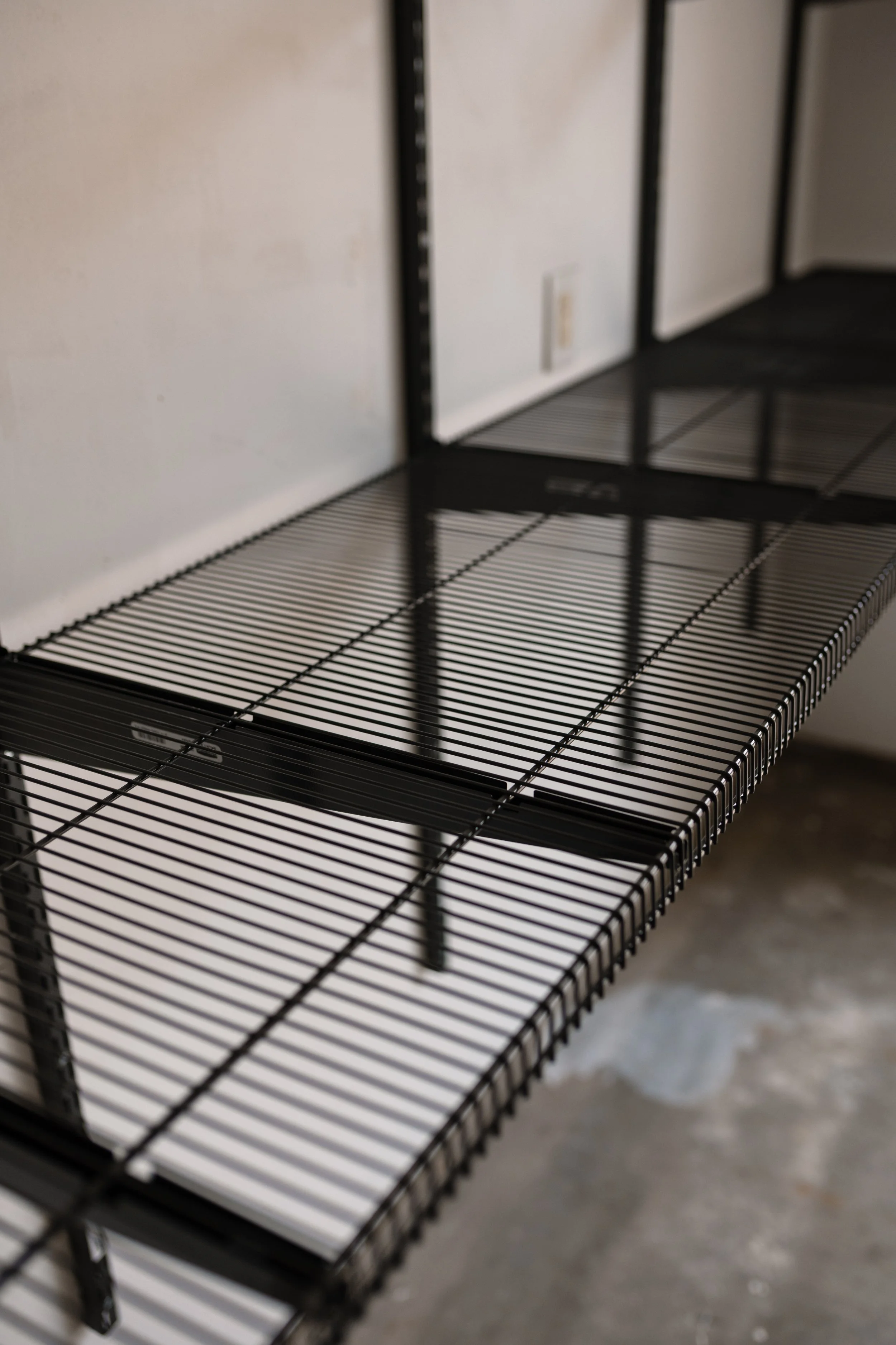 COM_ThermalShop_Shelves-18.jpg