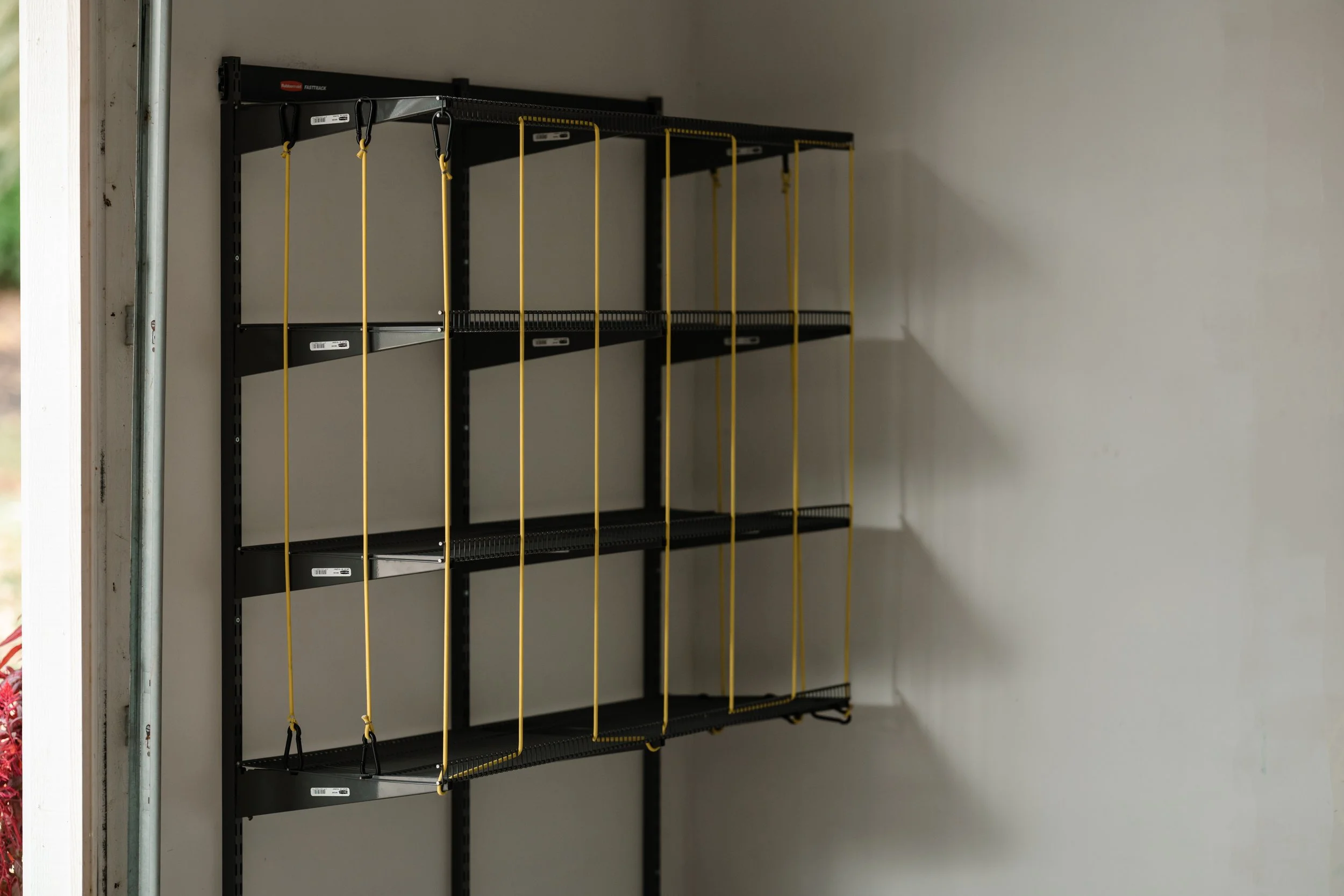 COM_ThermalShop_Shelves-3.jpg