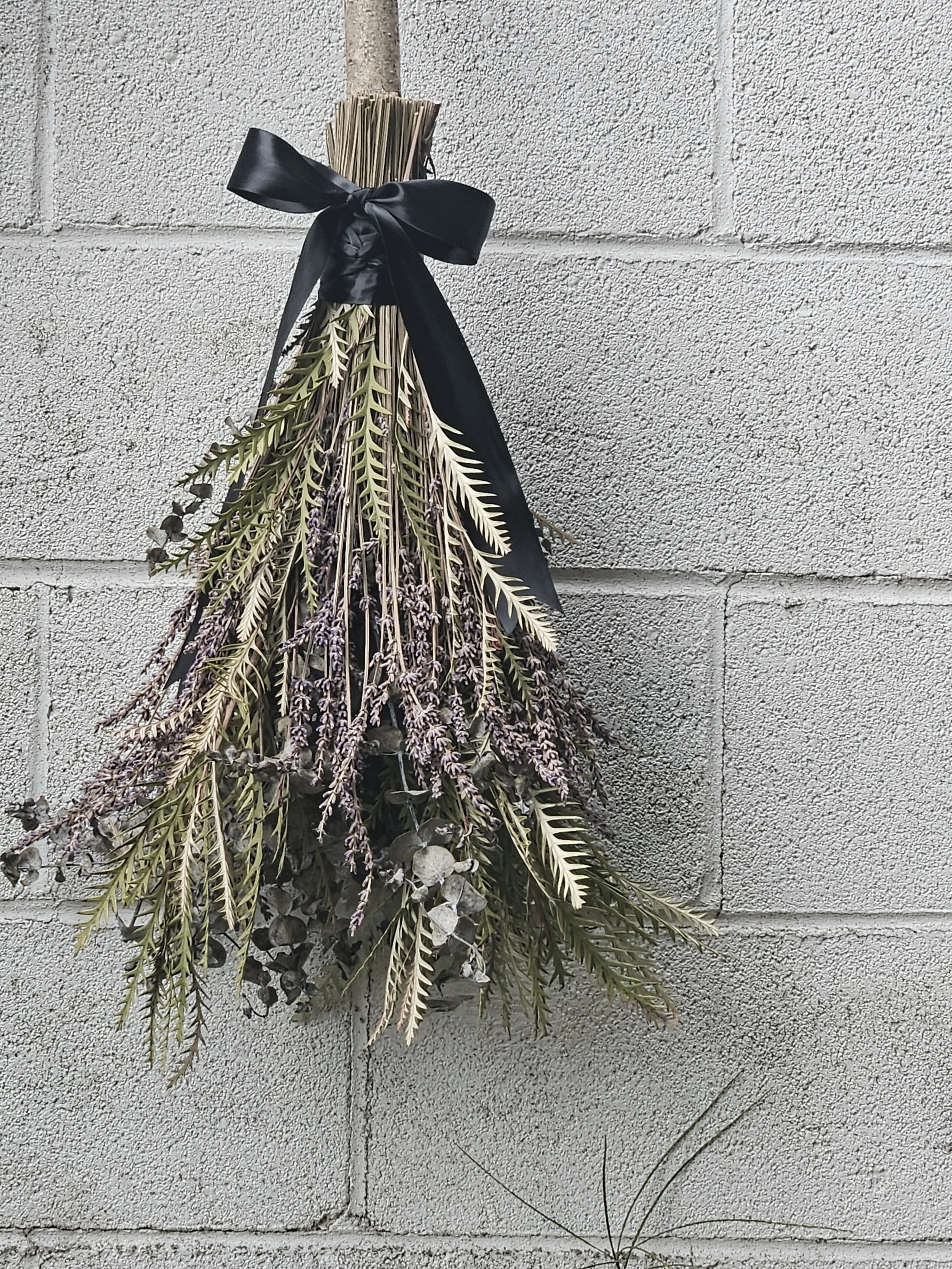 eucalyptus an d lavender witch broom