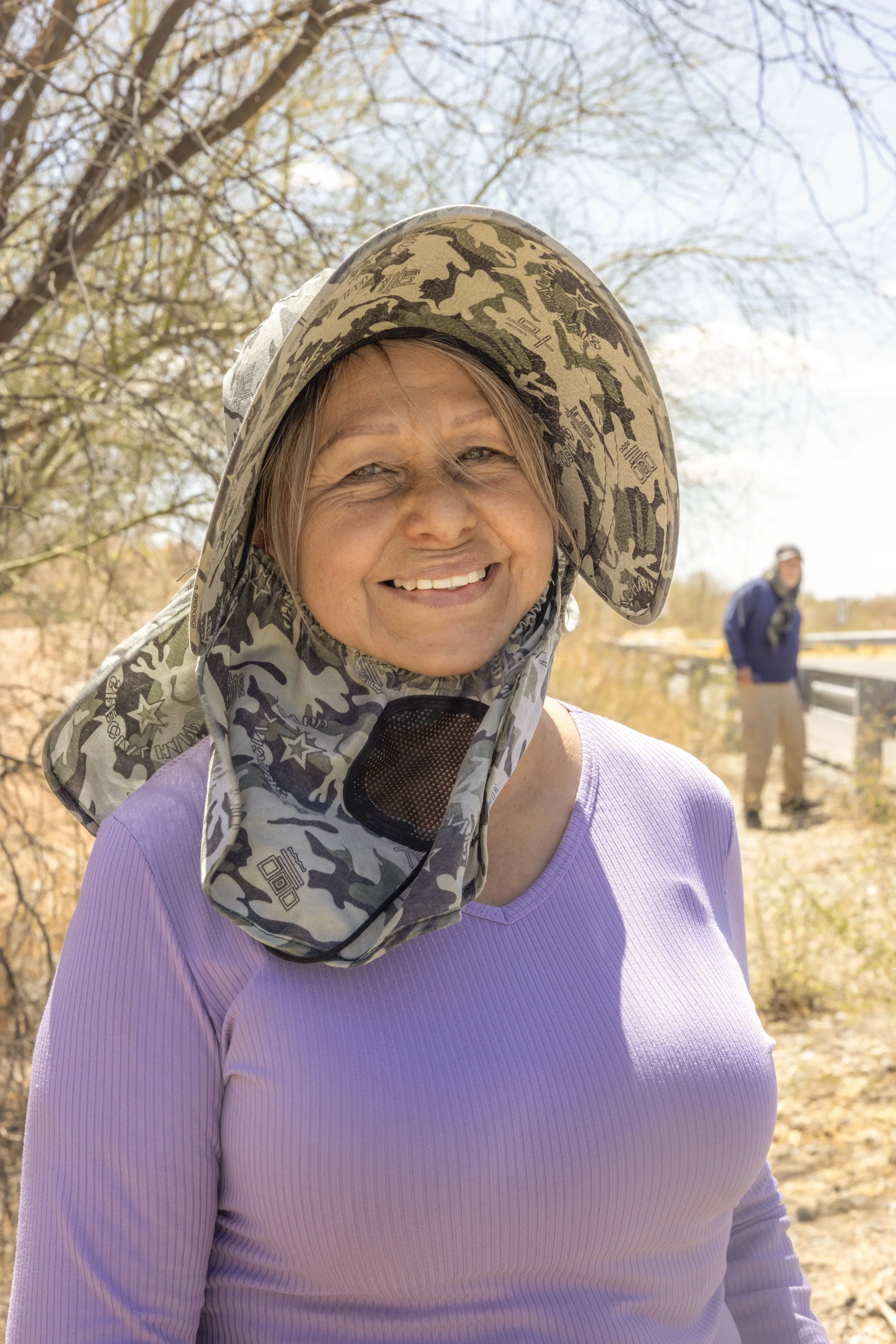 A grandmother searching for her grandchild.
Madres Buscadoras, Sonora.