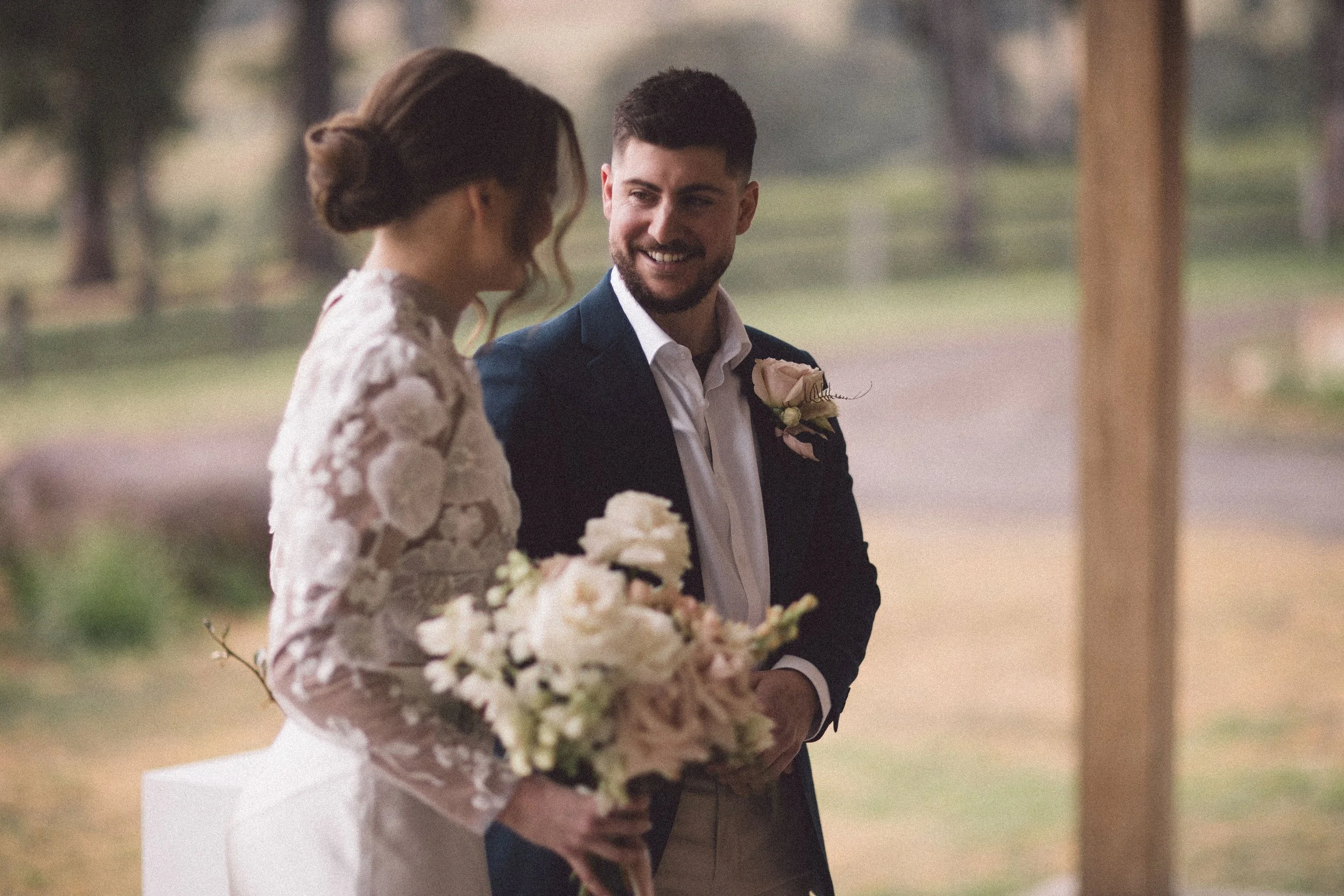 AlanaPerry-WeddingWallaringaFarm-95.jpg