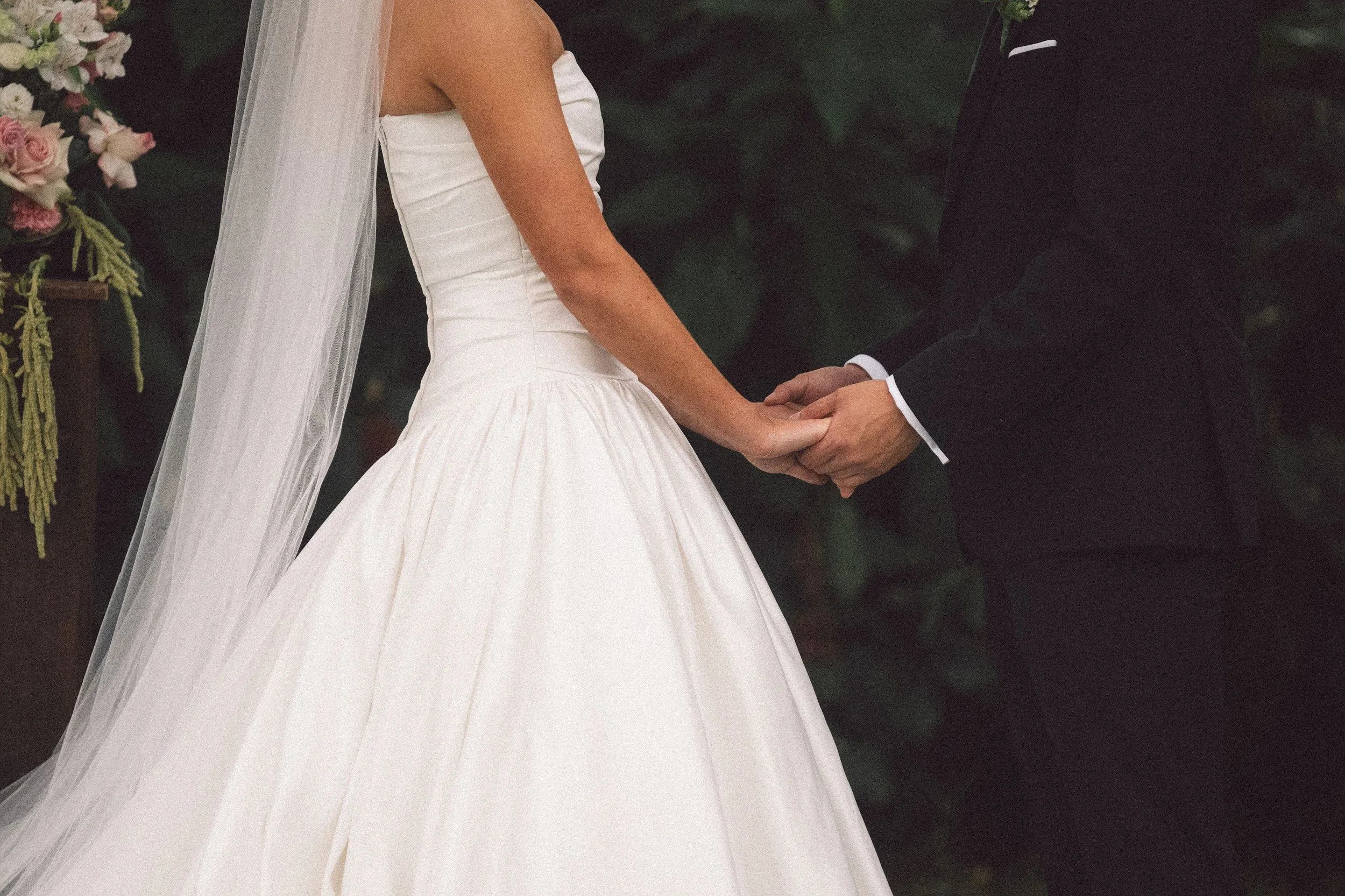 Amy+Aaron-TerraceontheDomain-Ceromony-53.jpg
