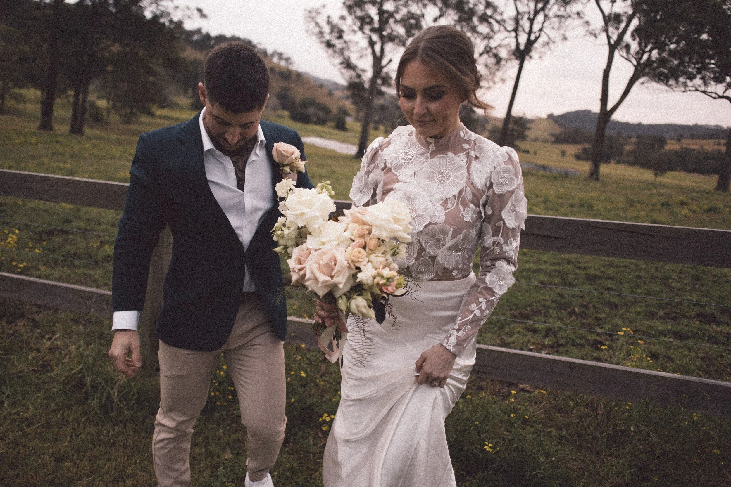 AlanaPerry-WeddingWallaringaFarm-221.jpg