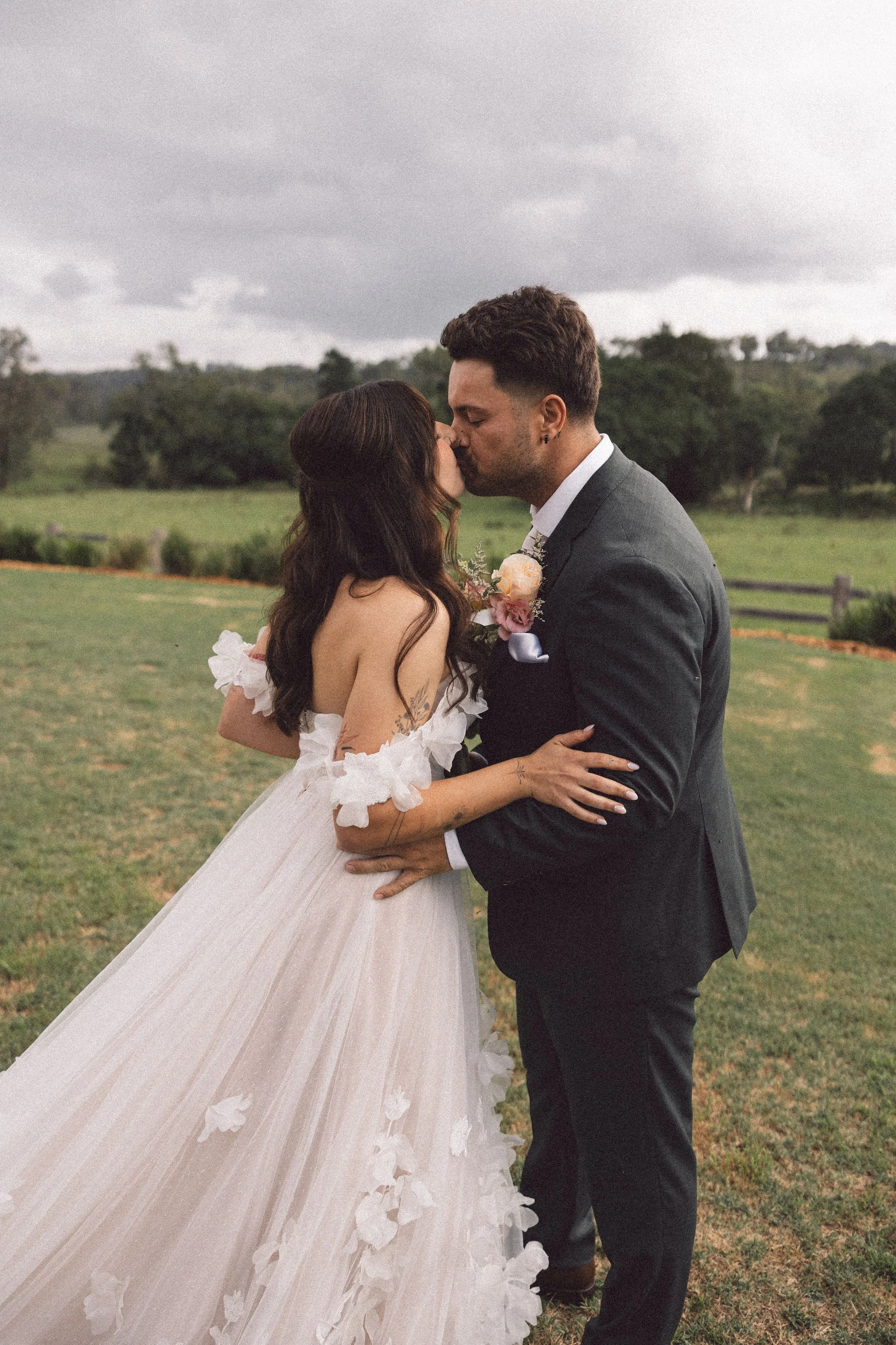 LeahZac-Elopement-WallaringaFarm-63.jpg