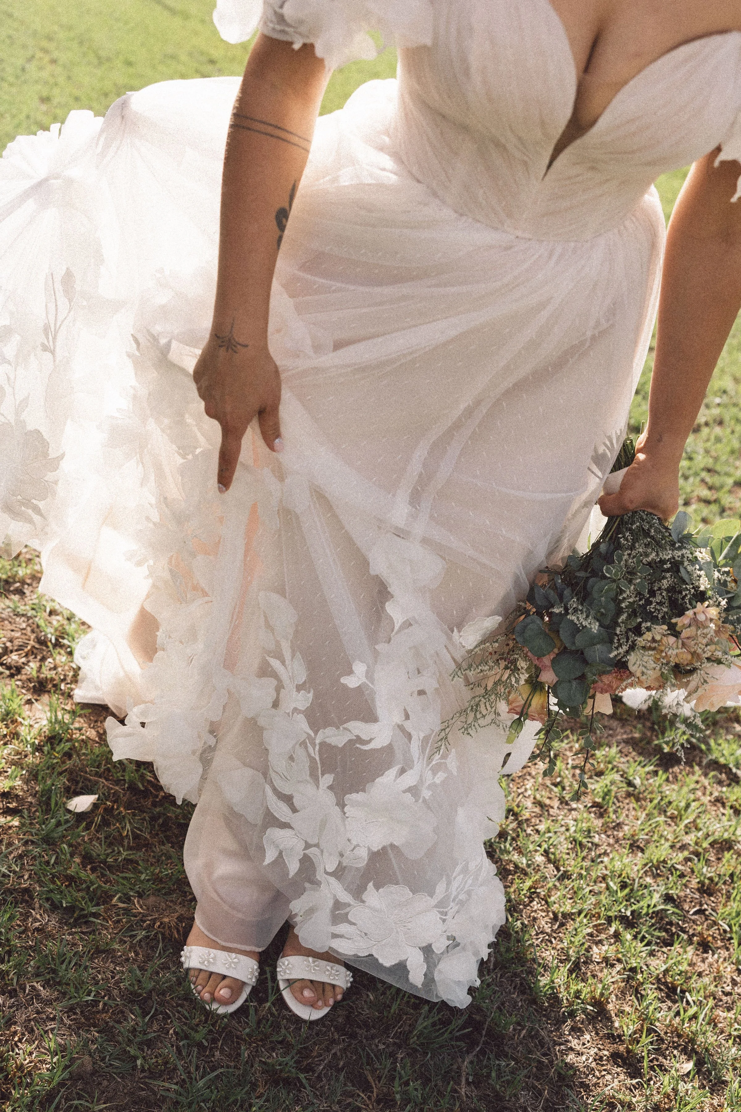 LeahZac-Elopement-WallaringaFarm-207.jpg