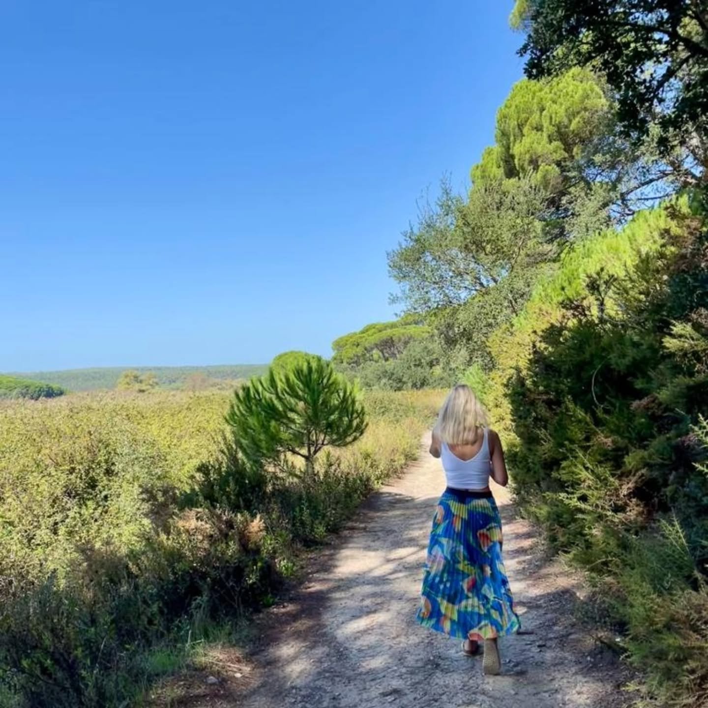 If heaven is a place on Earth I would have told you that place is Aldeia do Meco.

For a long time I thought I would live my life in this beautiful corner of the world on a little chana farm - but the universe had other plans no matter how much I tri