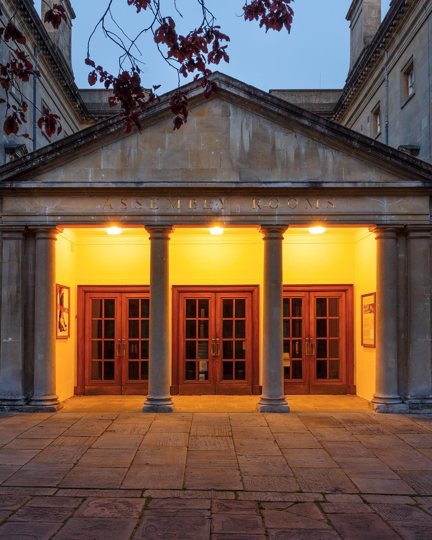 Located at the heart of fashionable society the Assembly Rooms were the place to be and to be seen in Georgian Bath. Built in 1771 as a place for music and dancing each of the four internal rooms consisted of expansive places for exclusive events and