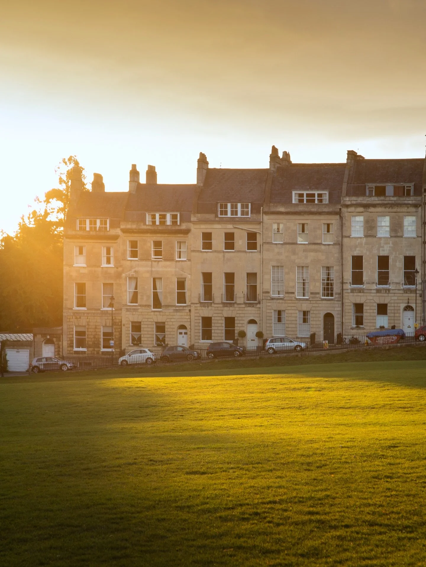 Something about that golden light stops me in my tracks every time I see it at this time of year.

It&rsquo;s especially beautiful when it breaks through a bank of heavy cloud illuminating patches of ground and accentuating Baths wonderful architectu